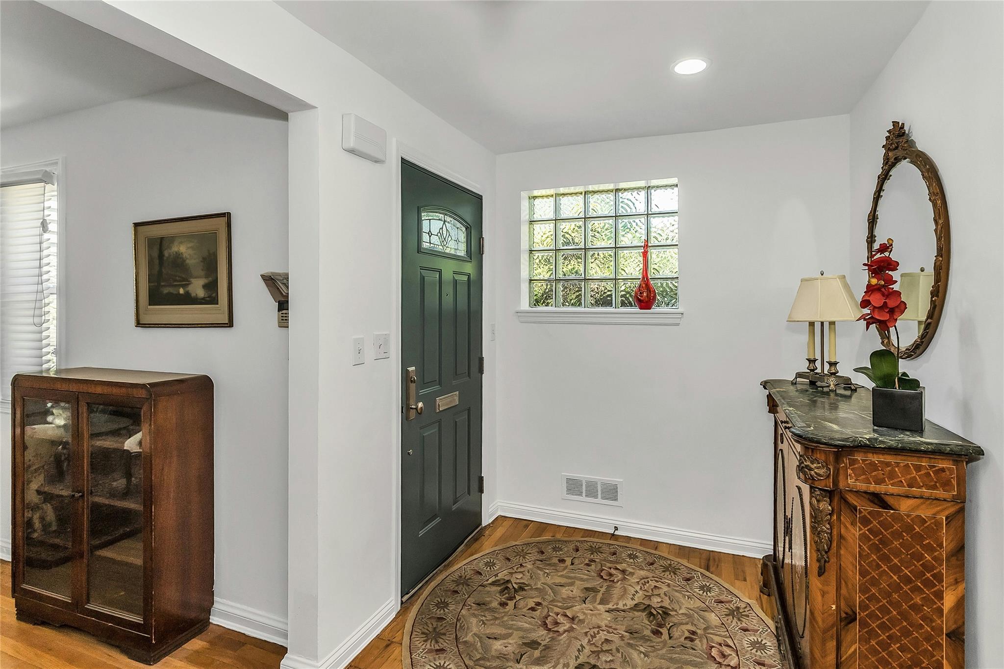 Single Family Titus  Nassau County, NY 11596, MLS-850042-5
