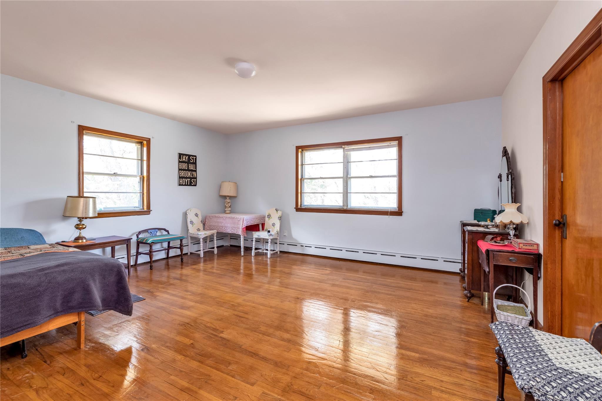 Single Family Old Country  Suffolk County, NY 11747, MLS-850052-18