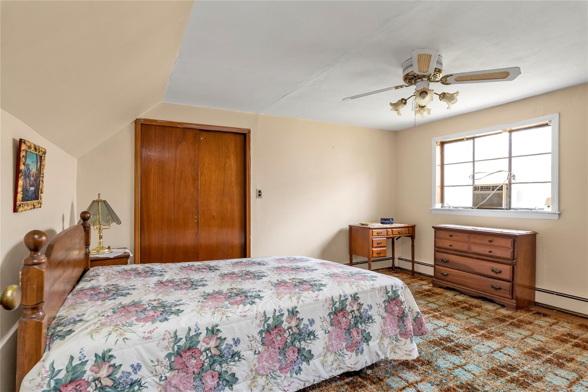 Single Family Old Country  Suffolk County, NY 11747, MLS-850052-24