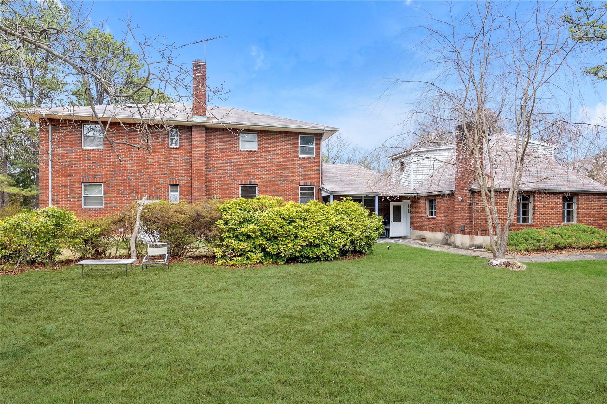 Single Family Old Country  Suffolk County, NY 11747, MLS-850052-27