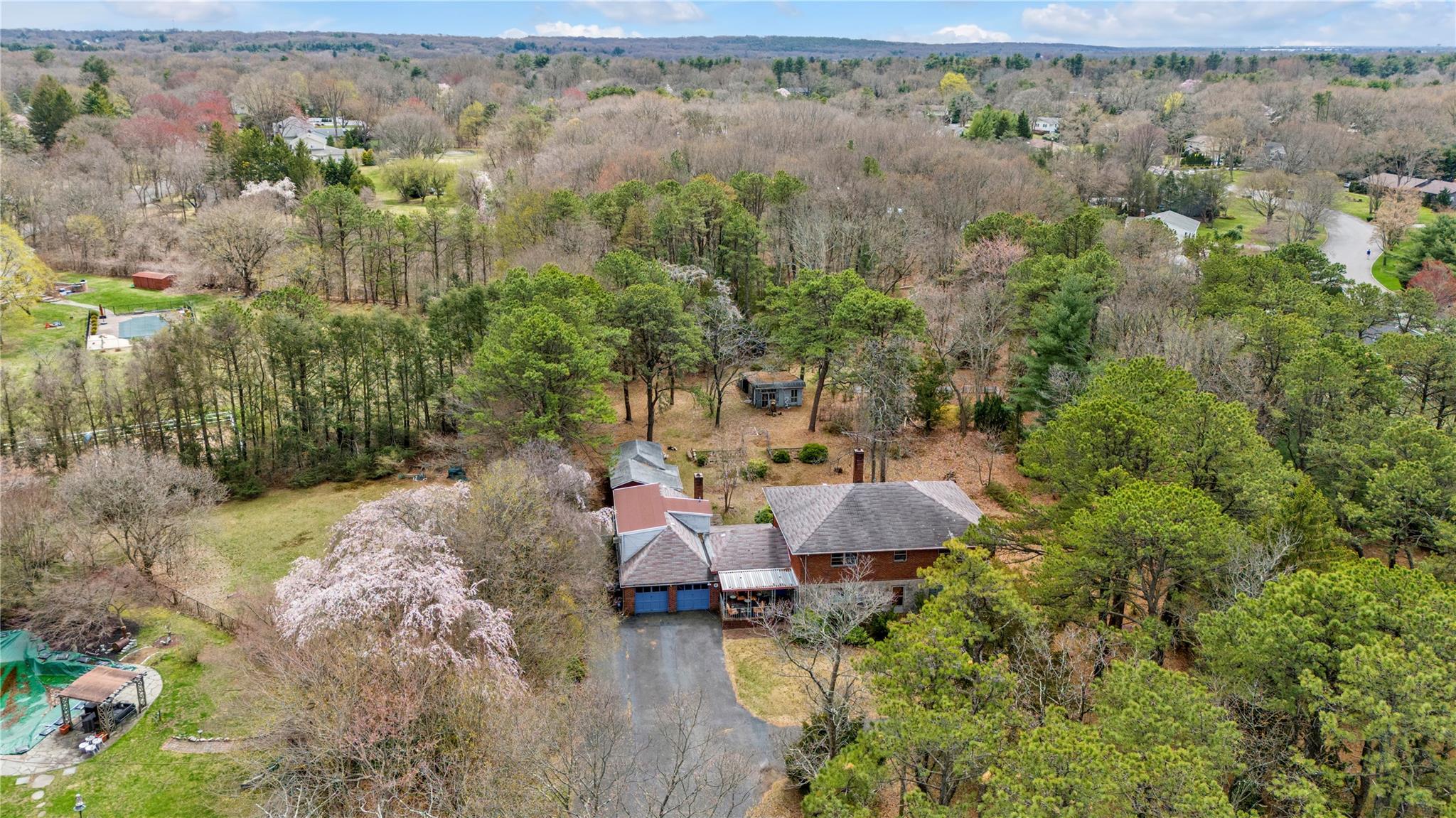 Single Family Old Country  Suffolk County, NY 11747, MLS-850052-31