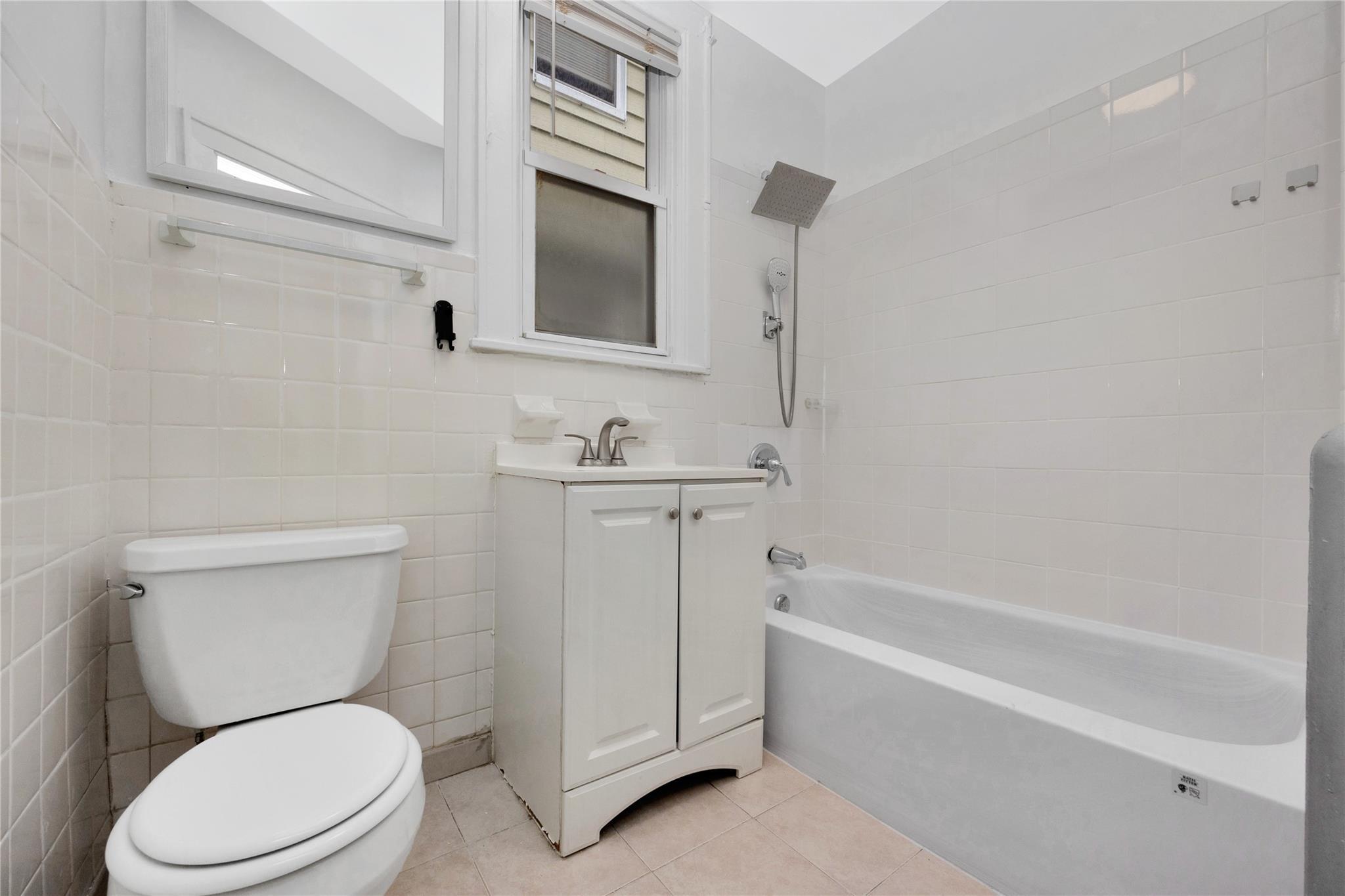 Single Family 114th  Queens, NY 11356, MLS-850064-11