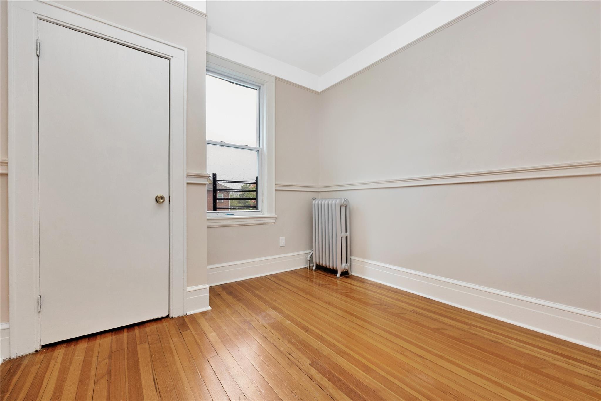 Single Family 114th  Queens, NY 11356, MLS-850064-22