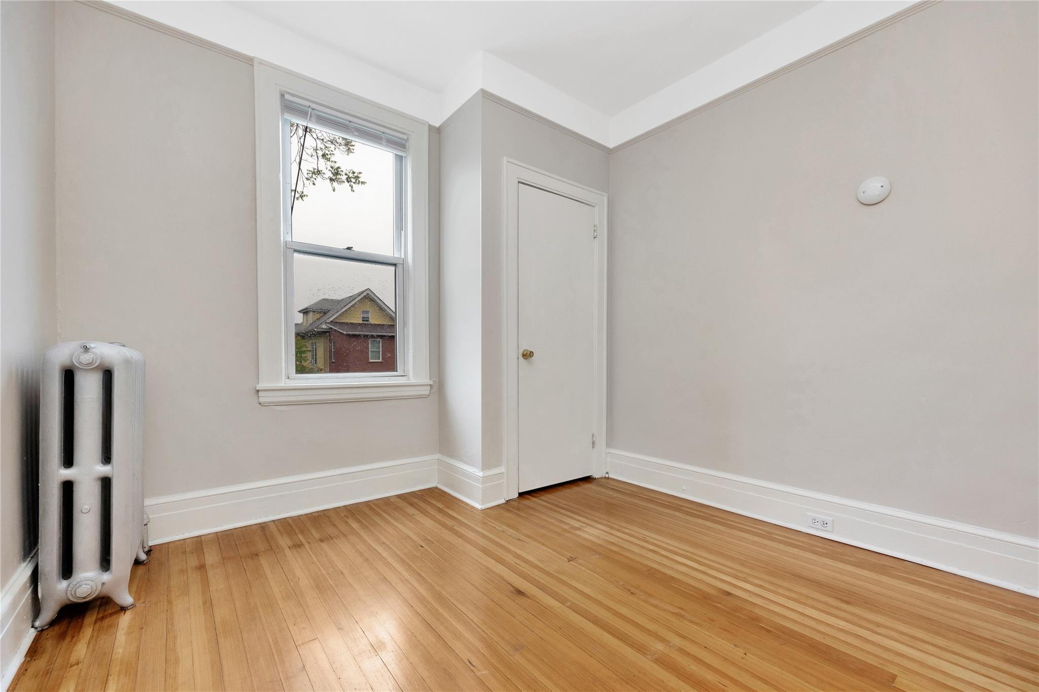 Single Family 114th  Queens, NY 11356, MLS-850064-23