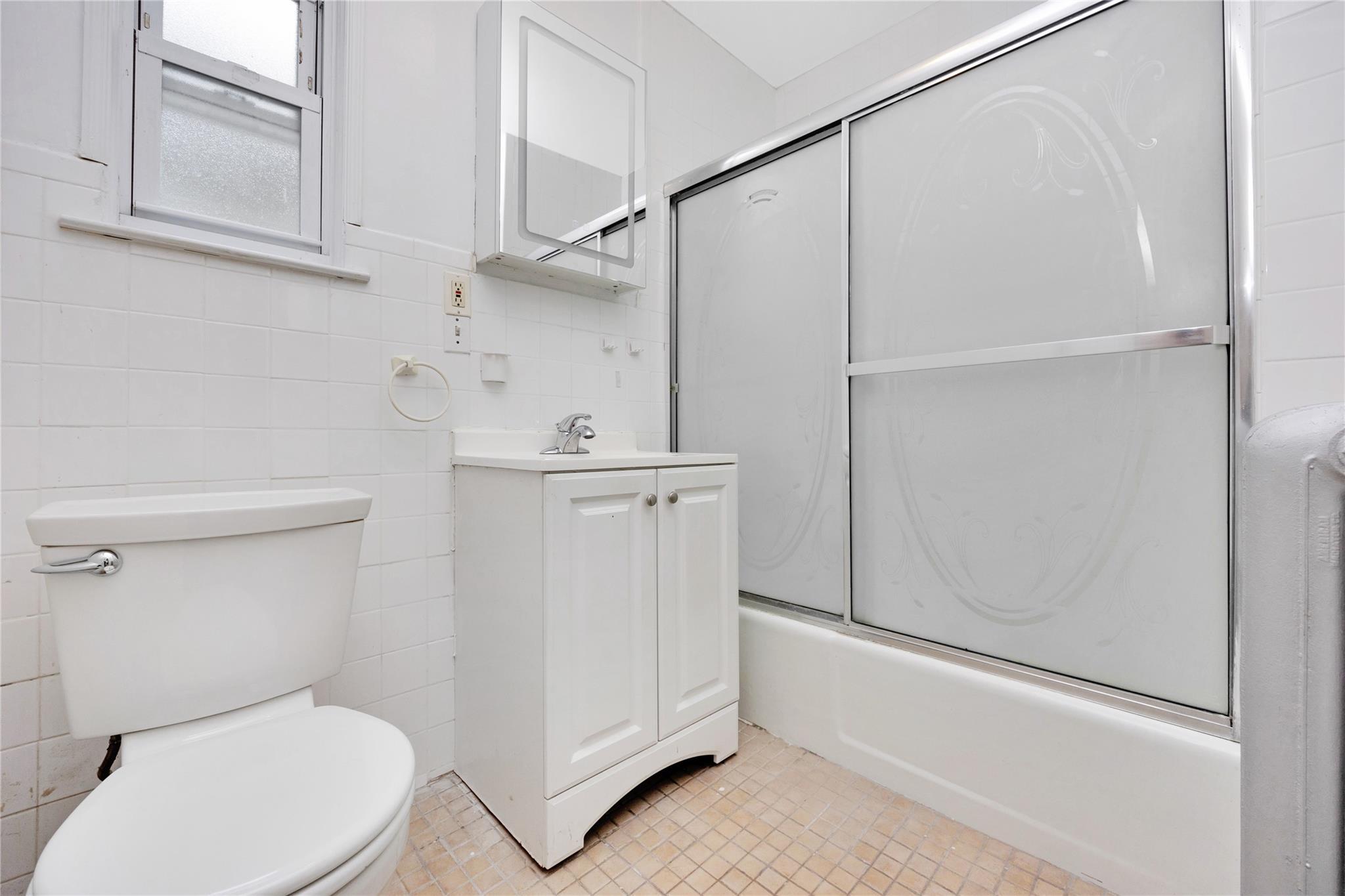 Single Family 114th  Queens, NY 11356, MLS-850064-24