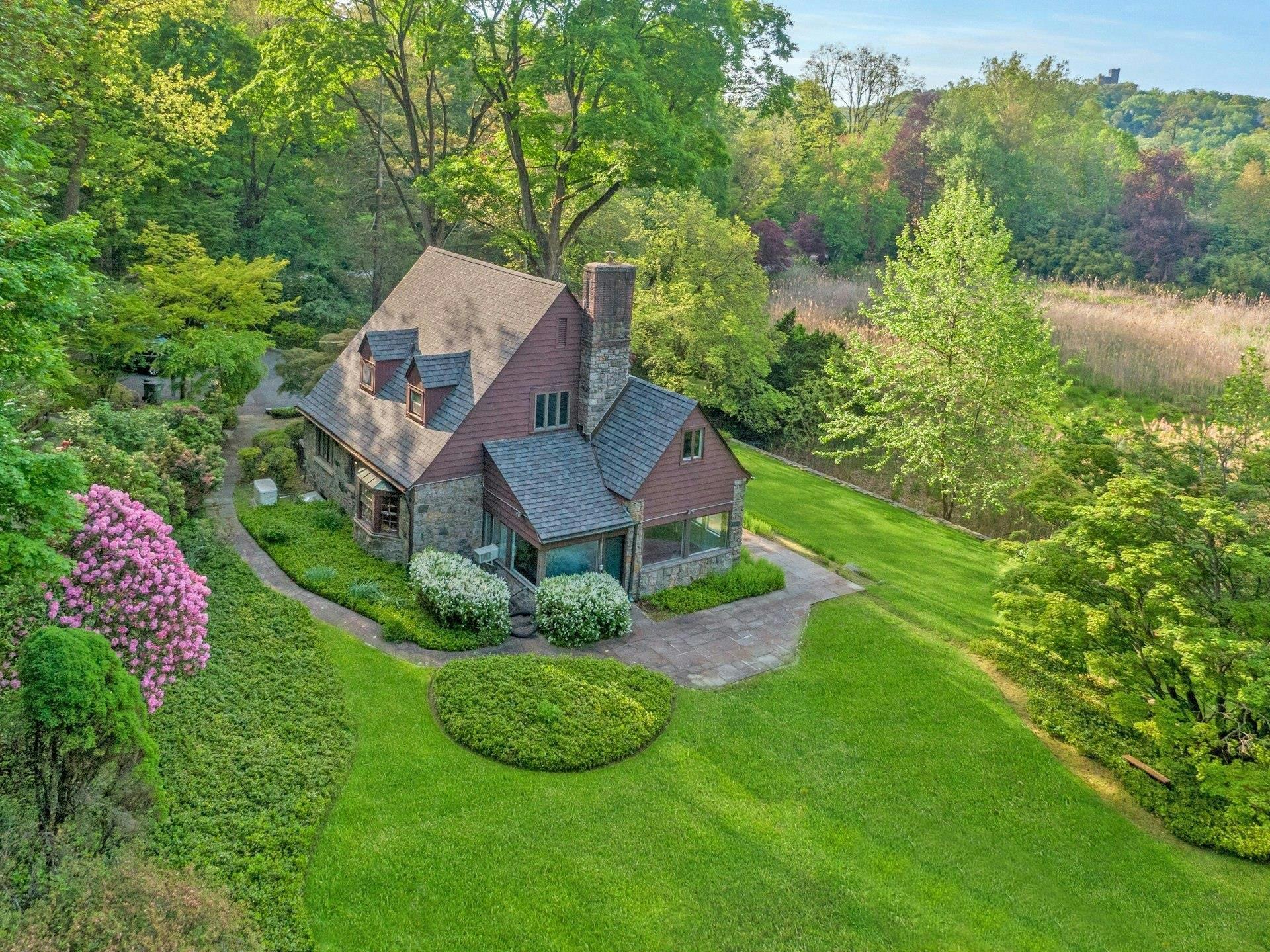 Single Family Sheldon  Westchester County, NY 10591, MLS-850073-10