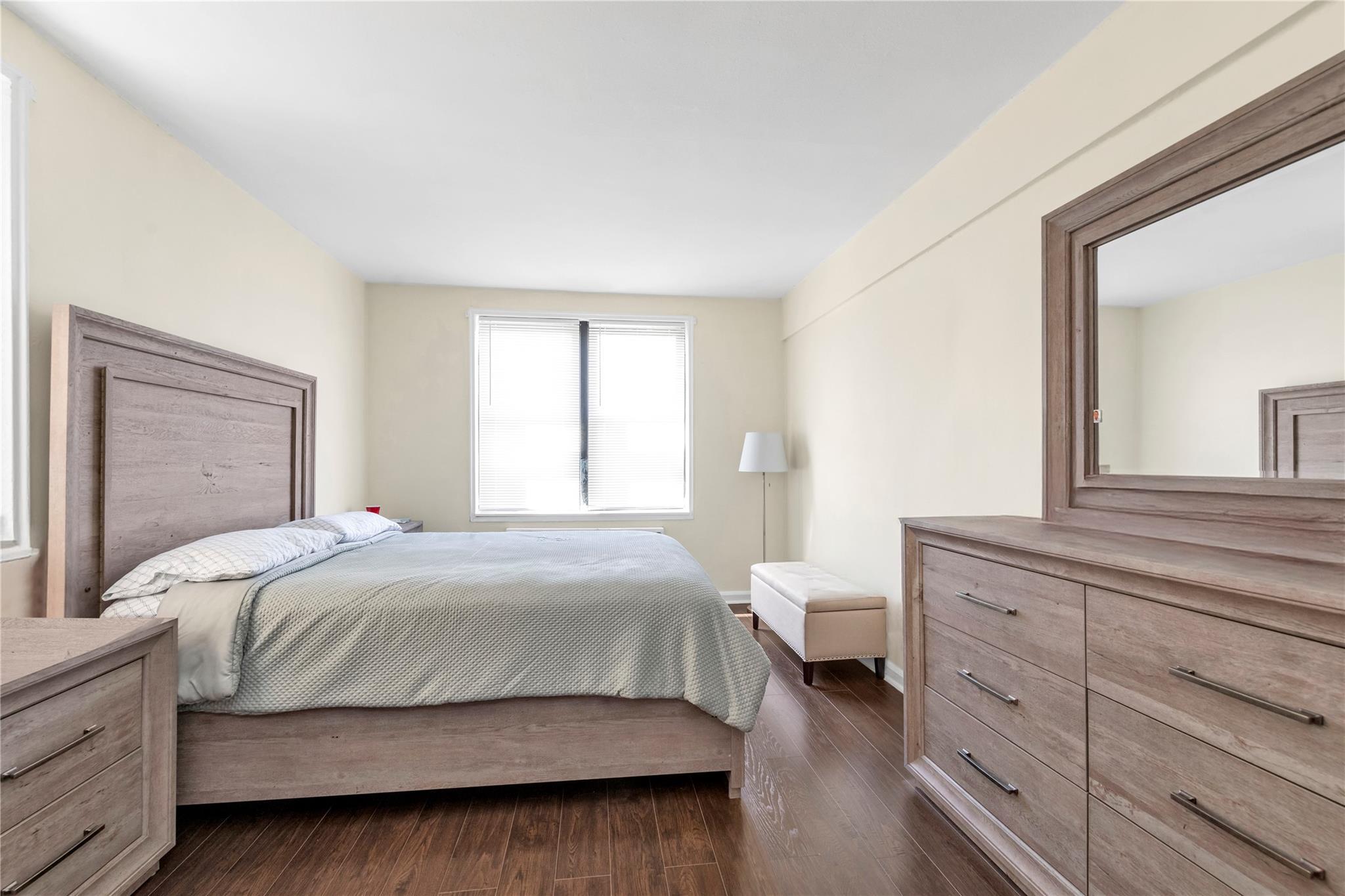 Coop 71st  Queens, NY 11367, MLS-850088-9