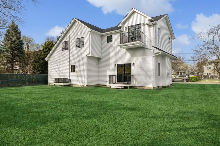 Single Family 5th  Suffolk County, NY 11757, MLS-850091-48