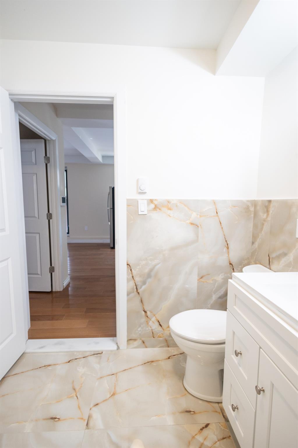 Apartment West 50th  Manhattan, NY 10019, MLS-850097-12