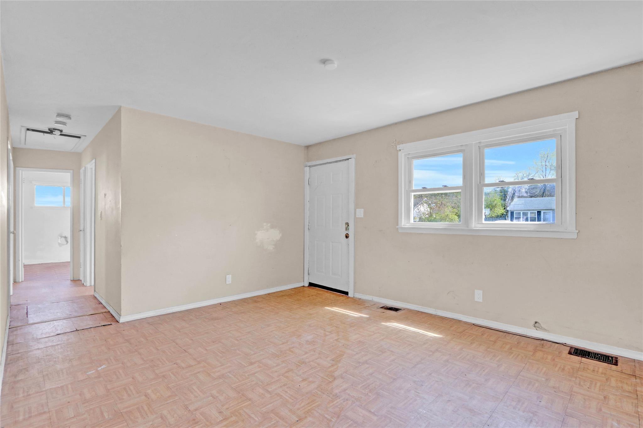 Single Family Meade  Suffolk County, NY 11713, MLS-850100-3