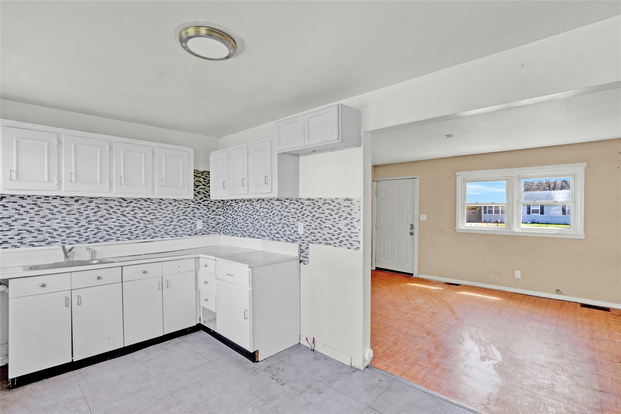 Single Family Meade  Suffolk County, NY 11713, MLS-850100-6