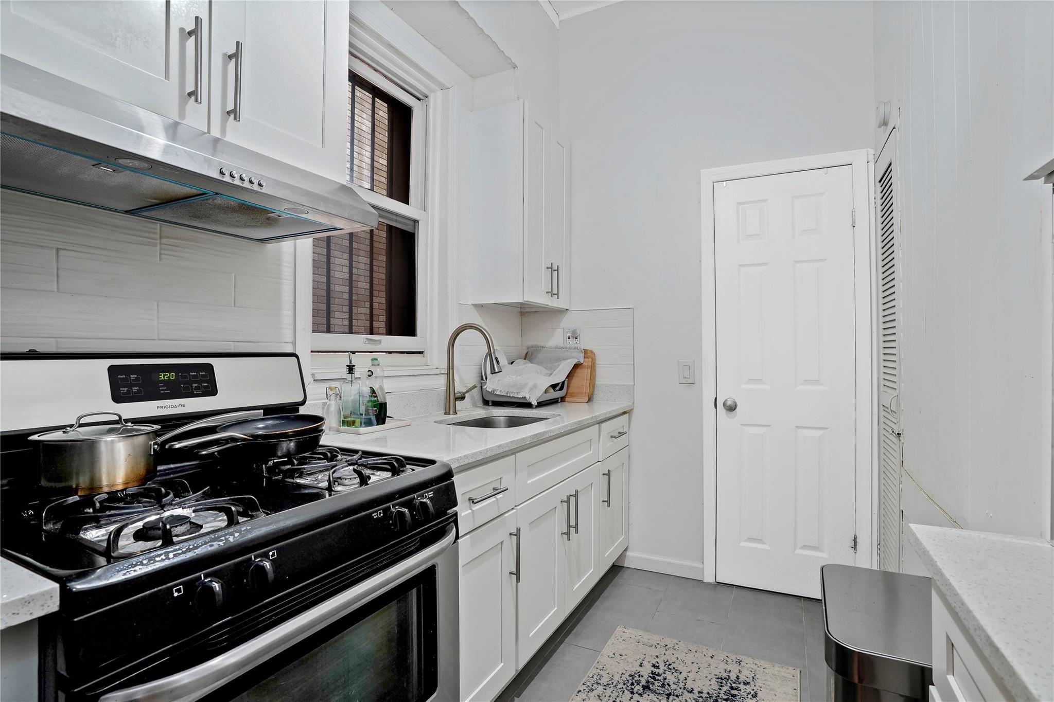 Single Family Lombardy  Brooklyn, NY 11222, MLS-850118-19
