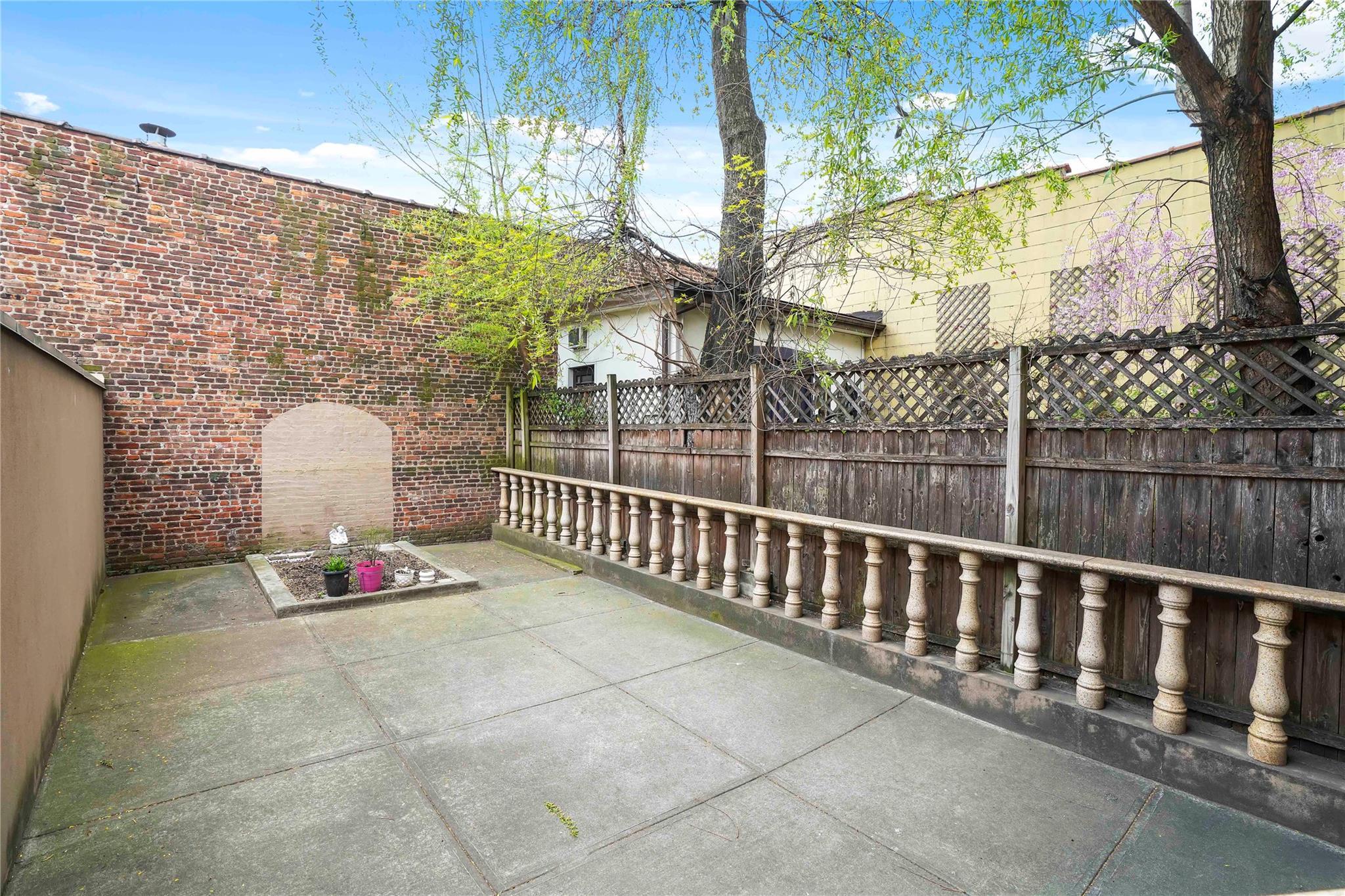 Single Family Lombardy  Brooklyn, NY 11222, MLS-850118-31