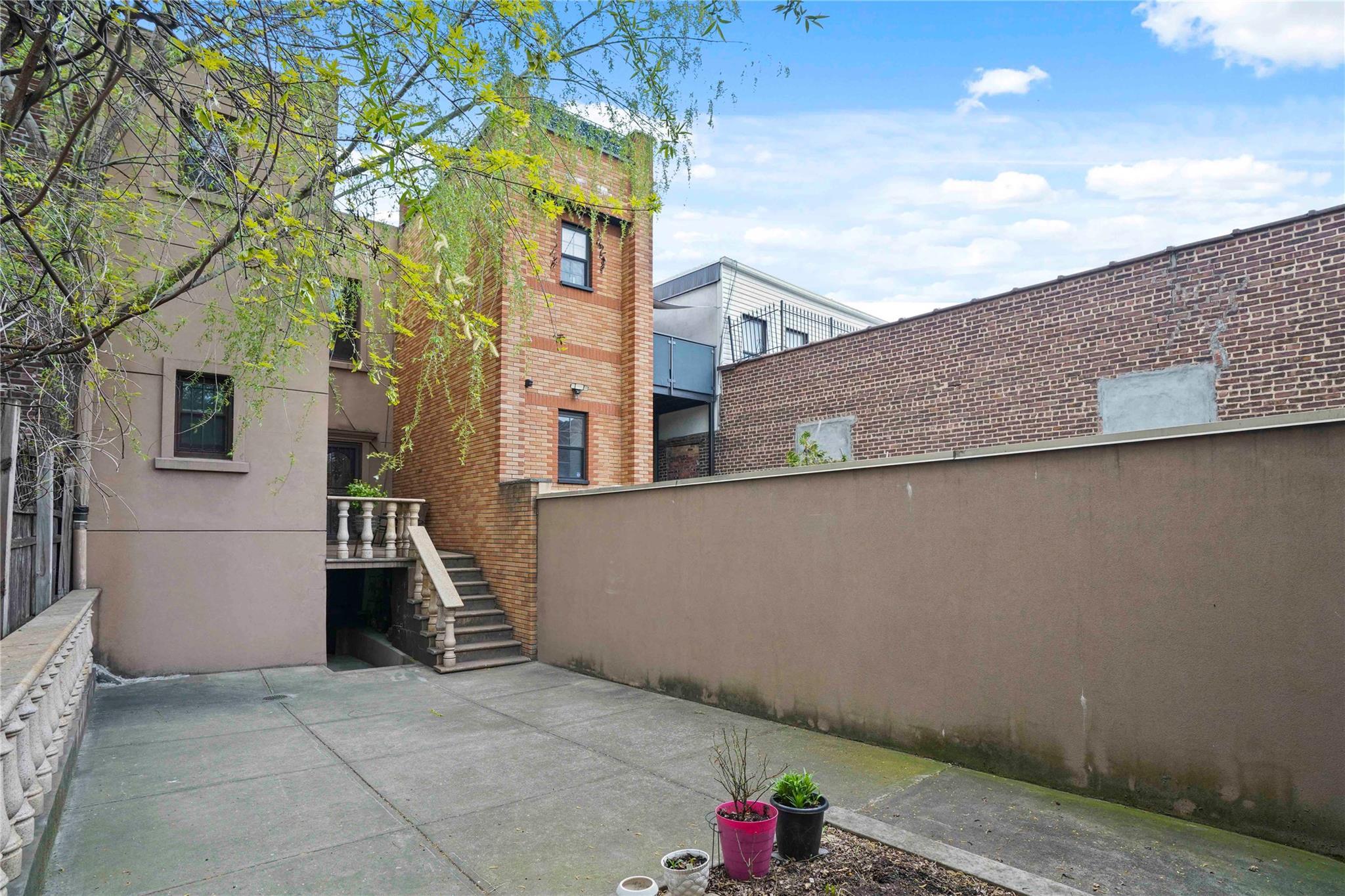 Single Family Lombardy  Brooklyn, NY 11222, MLS-850118-35