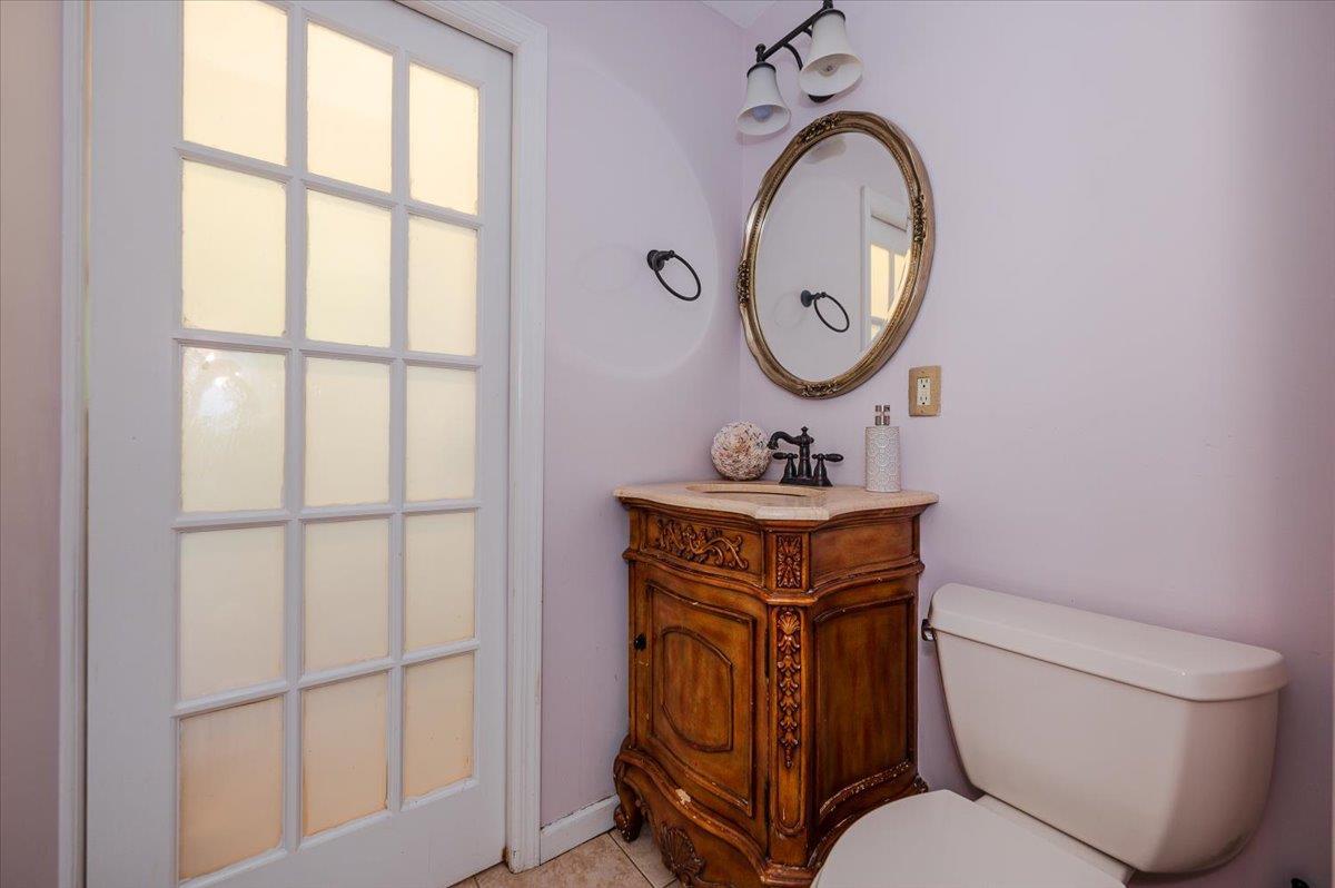 Single Family Roxbury  Nassau County, NY 11758, MLS-850138-12