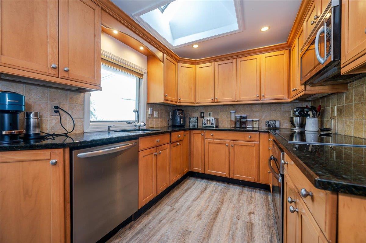 Single Family Roxbury  Nassau County, NY 11758, MLS-850138-6