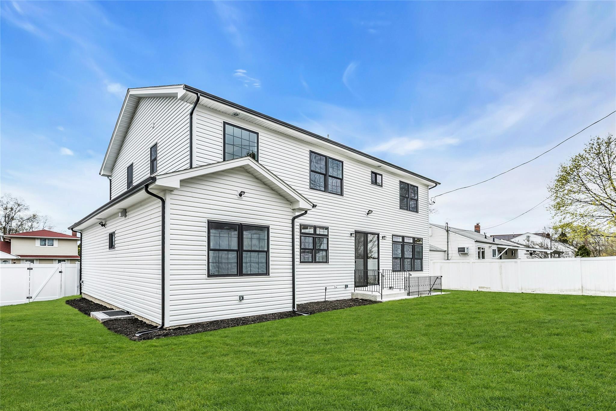 Single Family Terry  Nassau County, NY 11803, MLS-850147-33