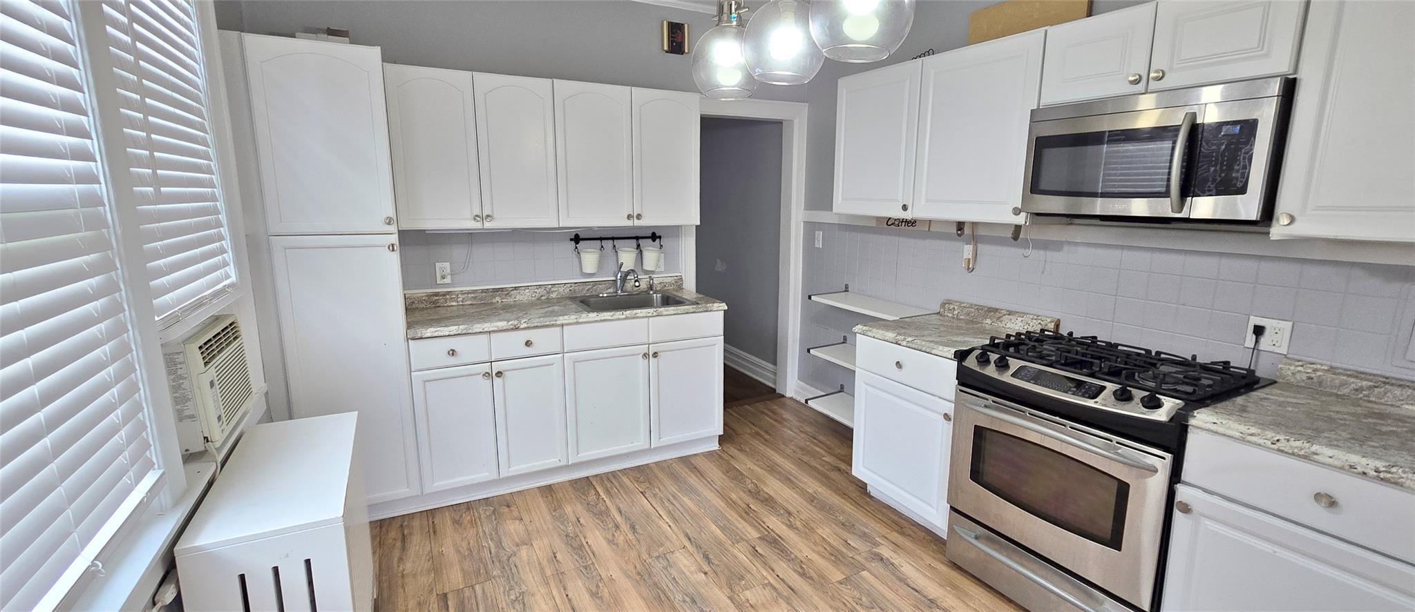 Single Family Fourth  Westchester County, NY 10803, MLS-850148-28