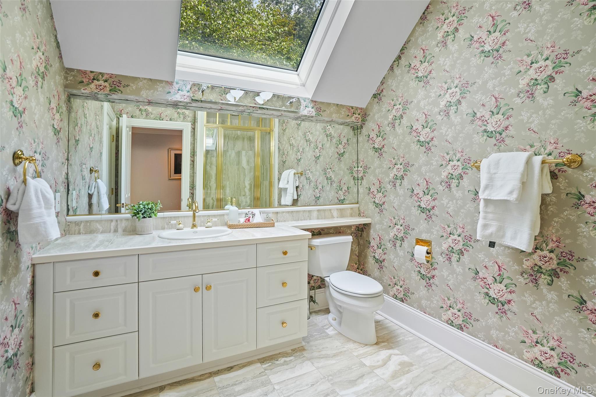 Single Family Boutonville Westchester County, NY 10576, MLS-850154-22