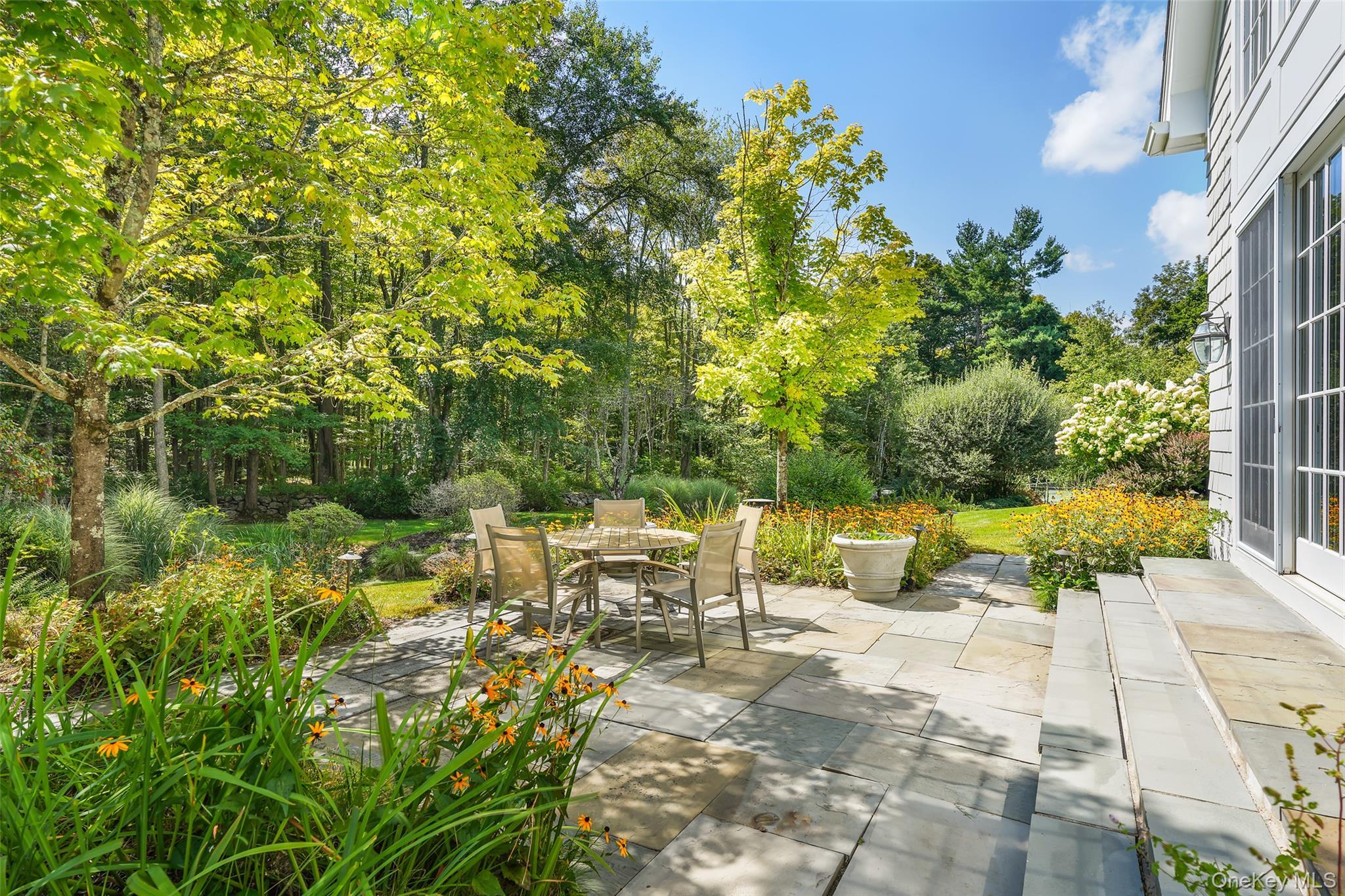 Single Family Boutonville Westchester County, NY 10576, MLS-850154-29