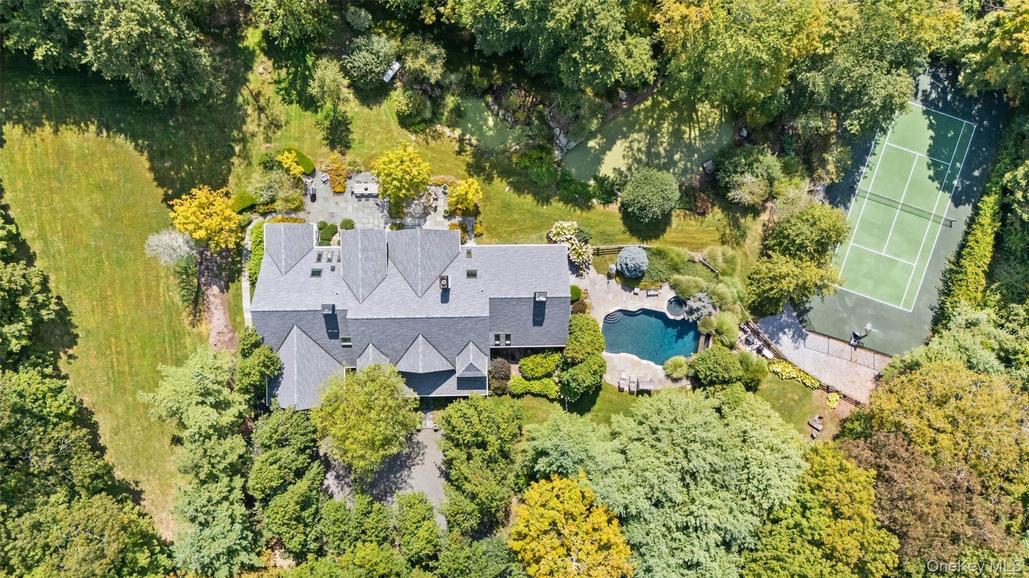 Single Family Boutonville  Westchester County, NY 10576, MLS-850154-39