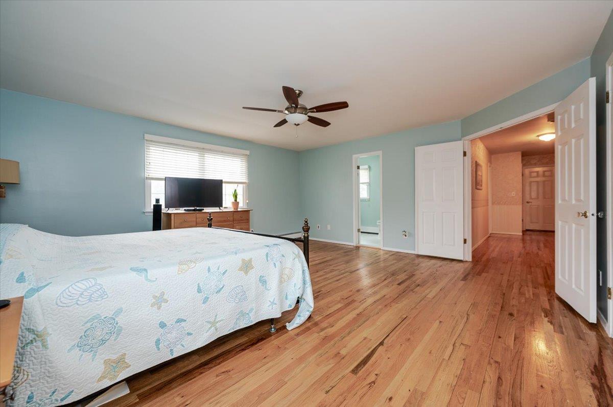Single Family Eaton  Suffolk County, NY 11795, MLS-850162-12