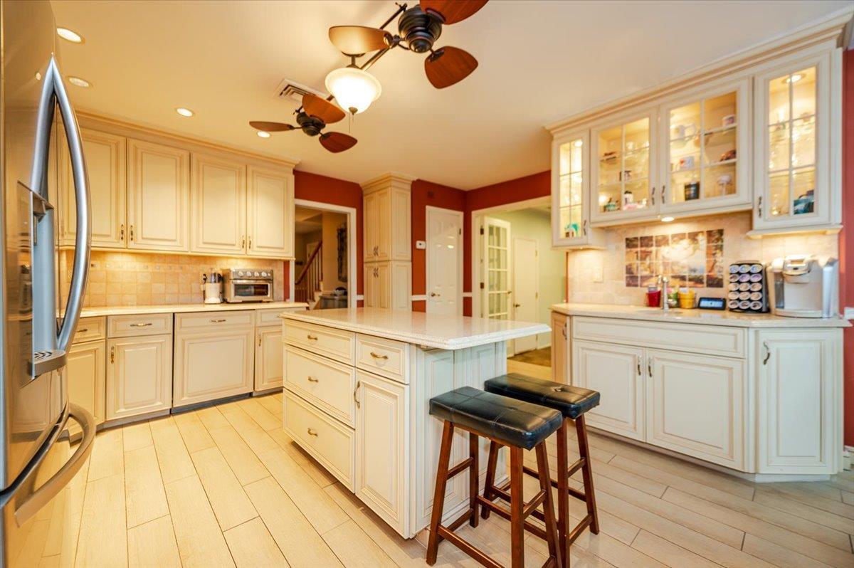 Single Family Eaton  Suffolk County, NY 11795, MLS-850162-4