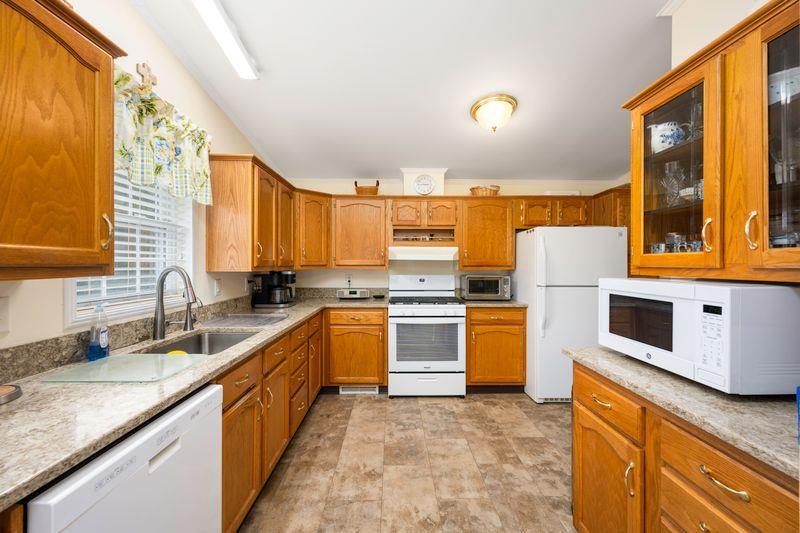 Single Family Vero  Dutchess County, NY 12603, MLS-850164-5