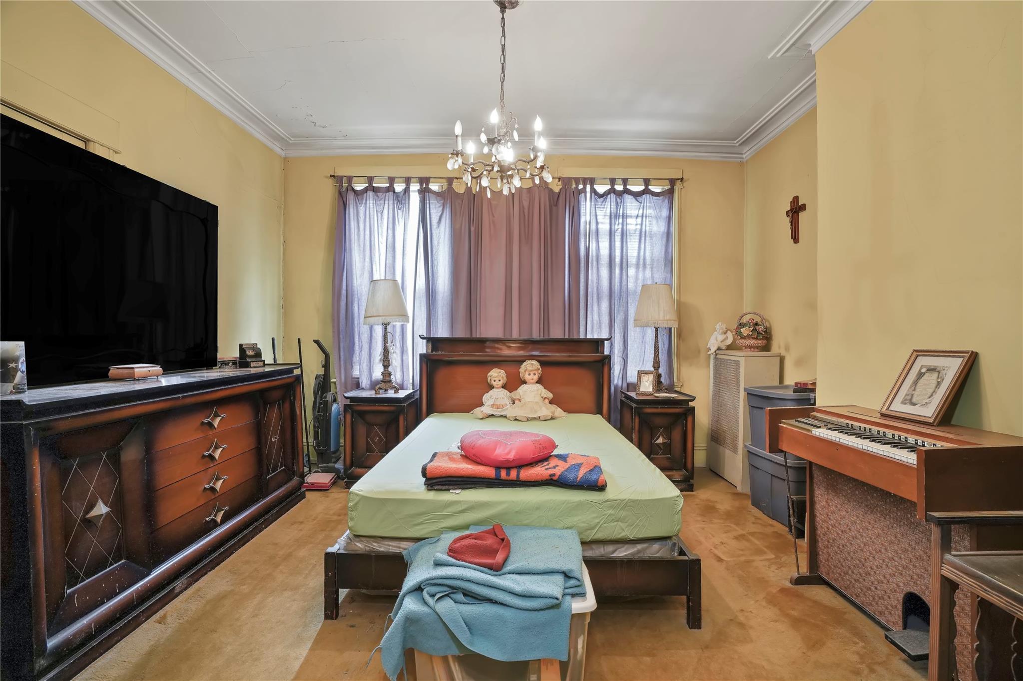 Single Family Nurge  Queens, NY 11378, MLS-850183-22