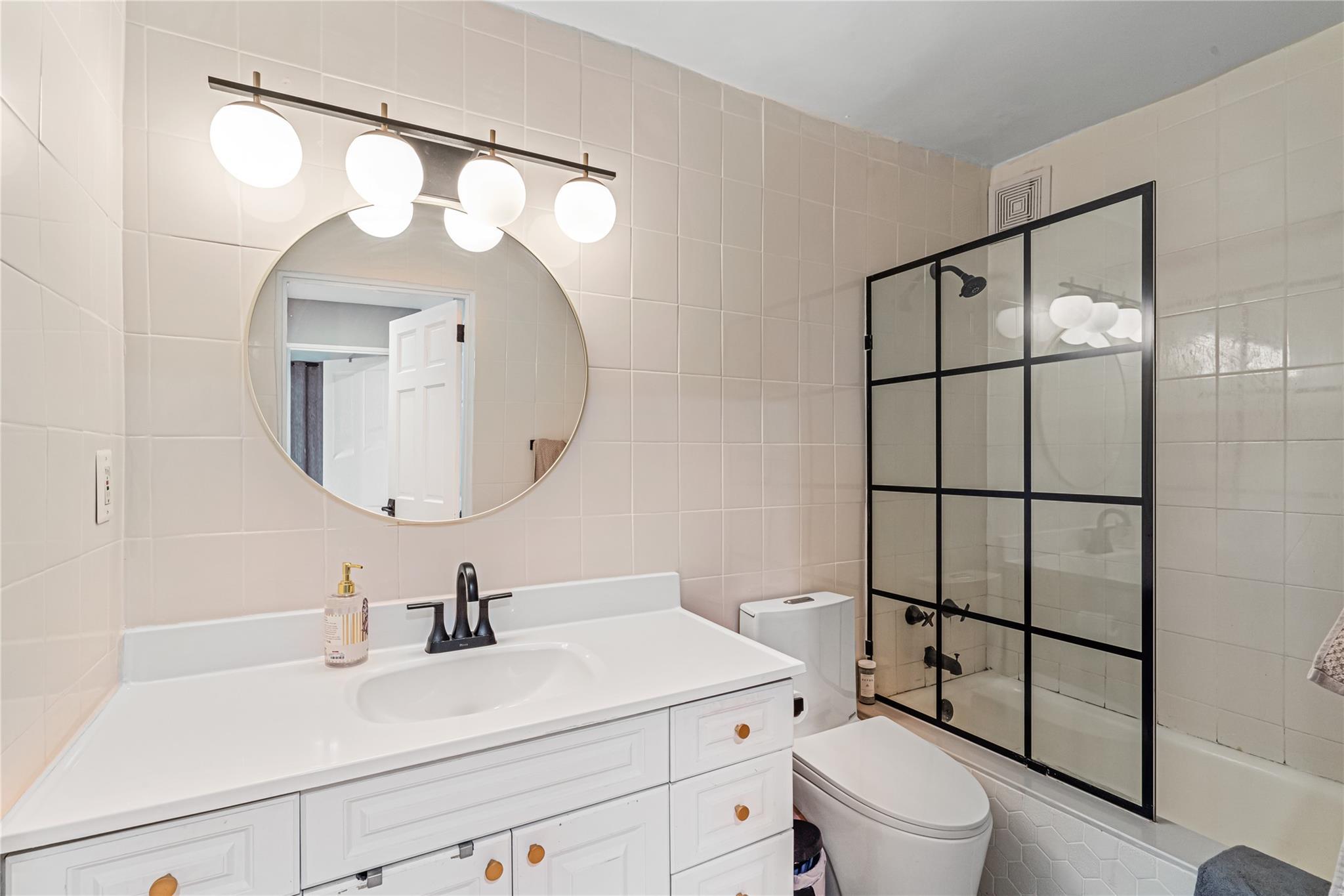 Coop 9th Queens, NY 11357, MLS-850189-14