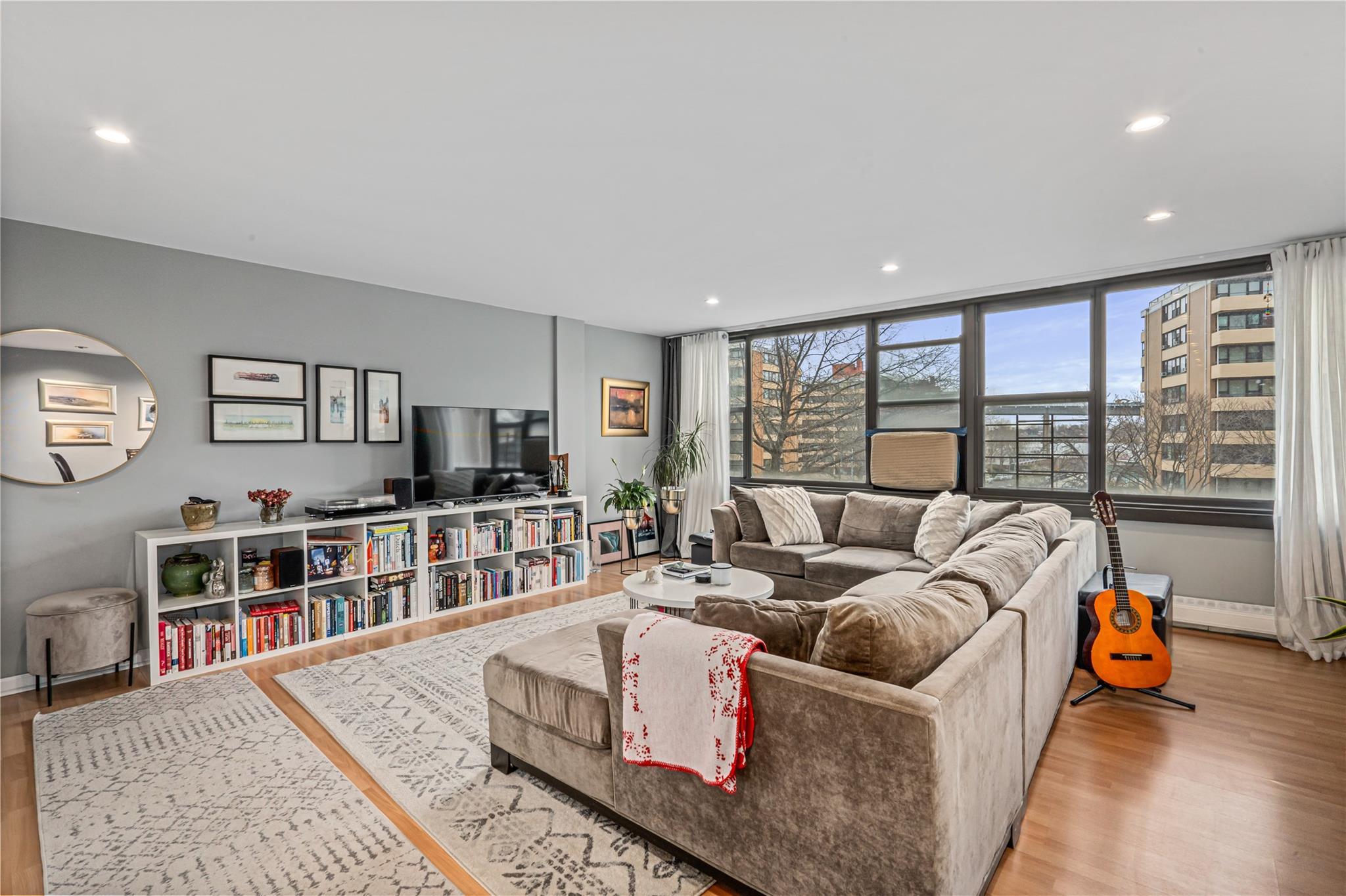 Coop 9th Queens, NY 11357, MLS-850189-6