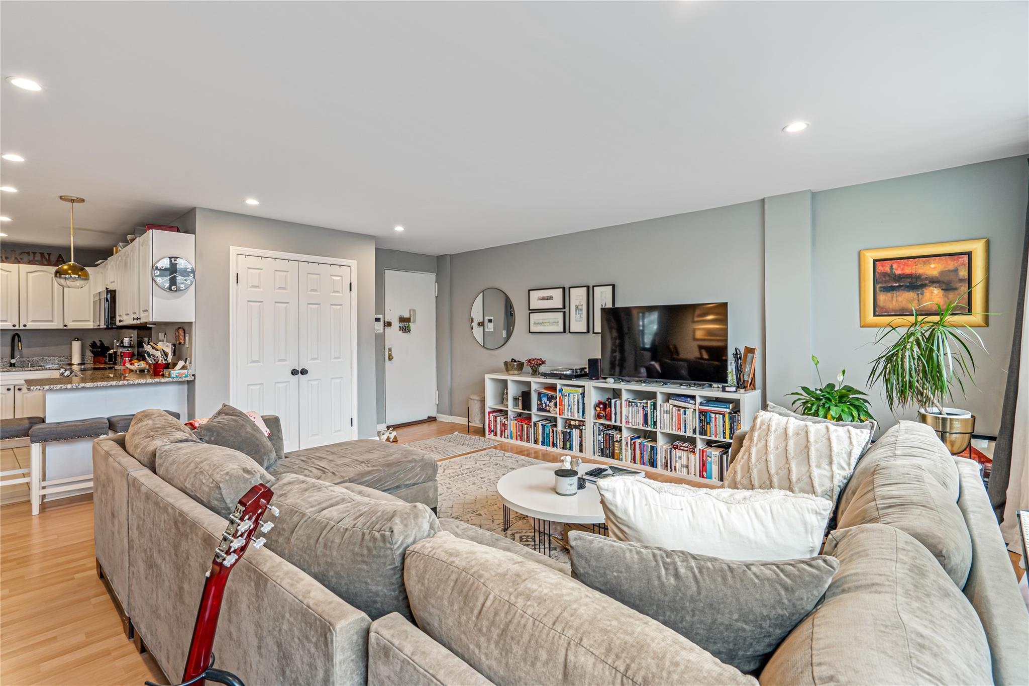 Coop 9th Queens, NY 11357, MLS-850189-7