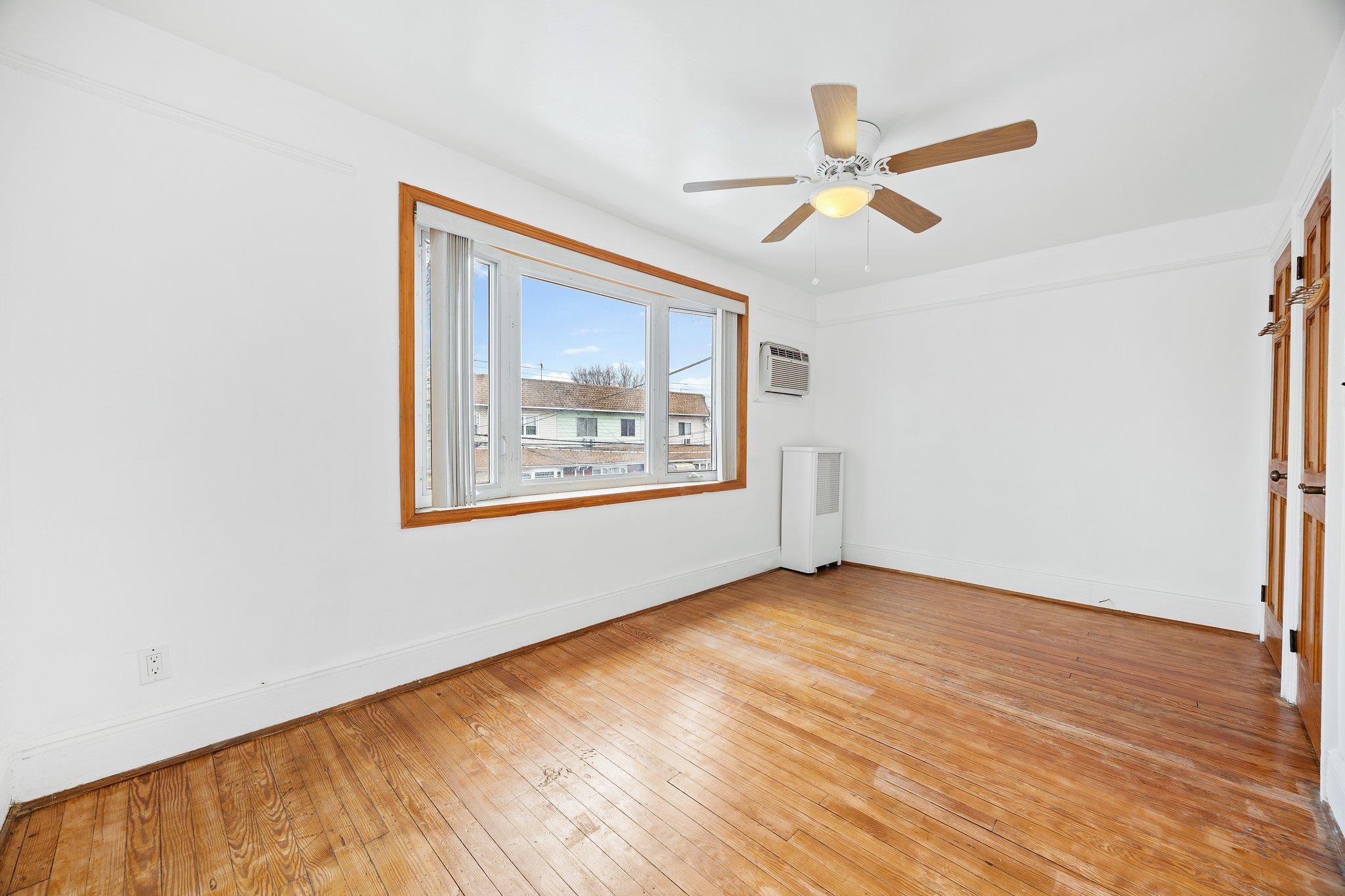 Single Family 79th  Queens, NY 11379, MLS-850190-15