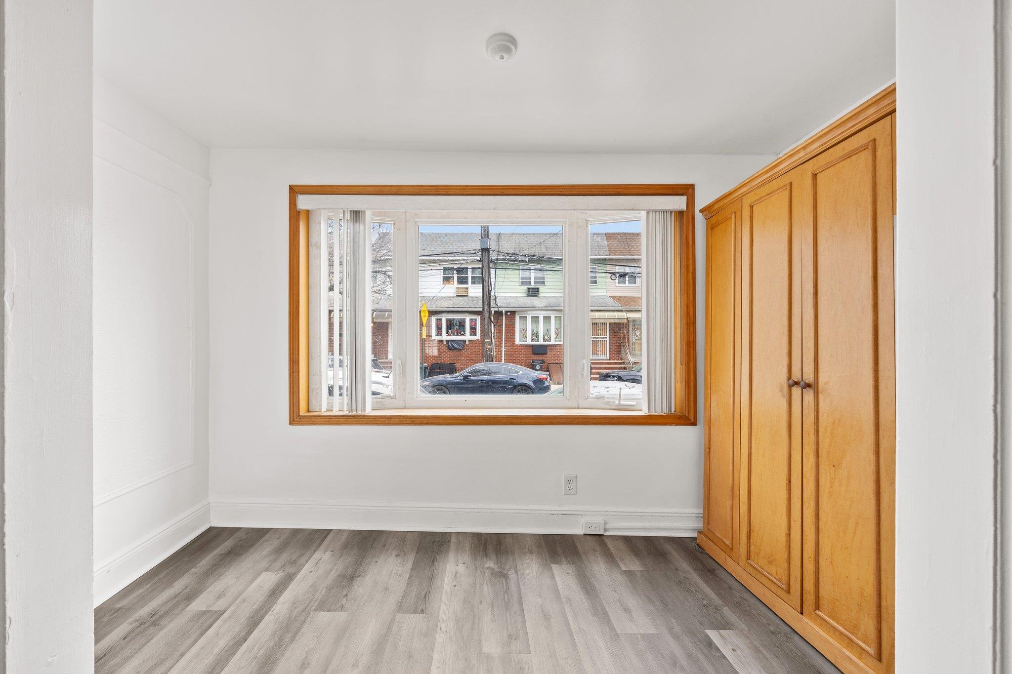 Single Family 79th  Queens, NY 11379, MLS-850190-7