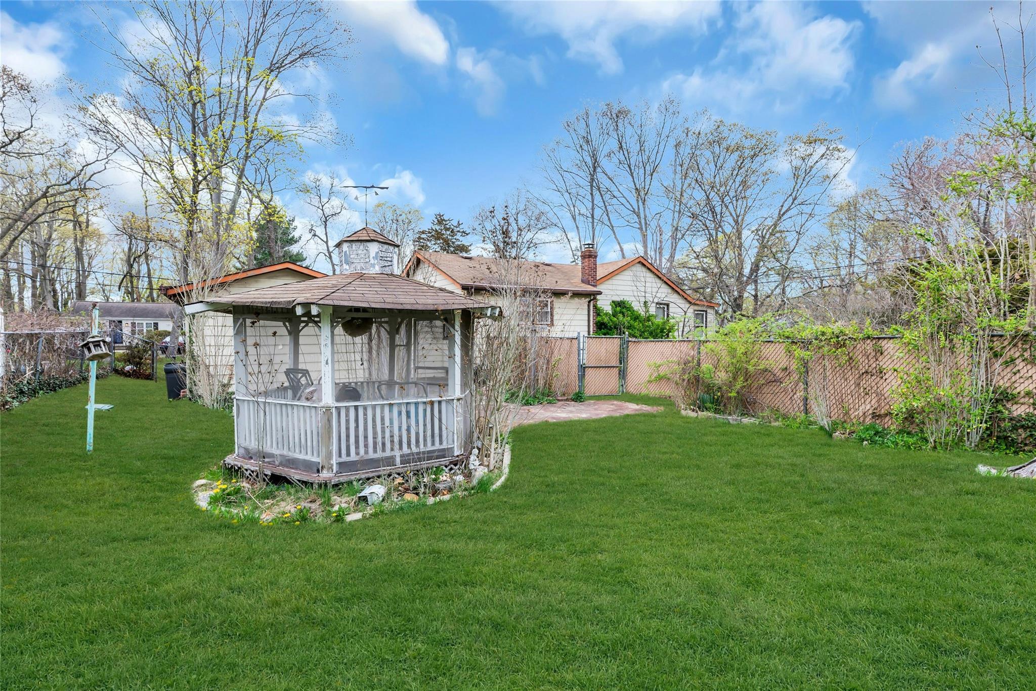 Single Family Washburn  Suffolk County, NY 11755, MLS-850193-5