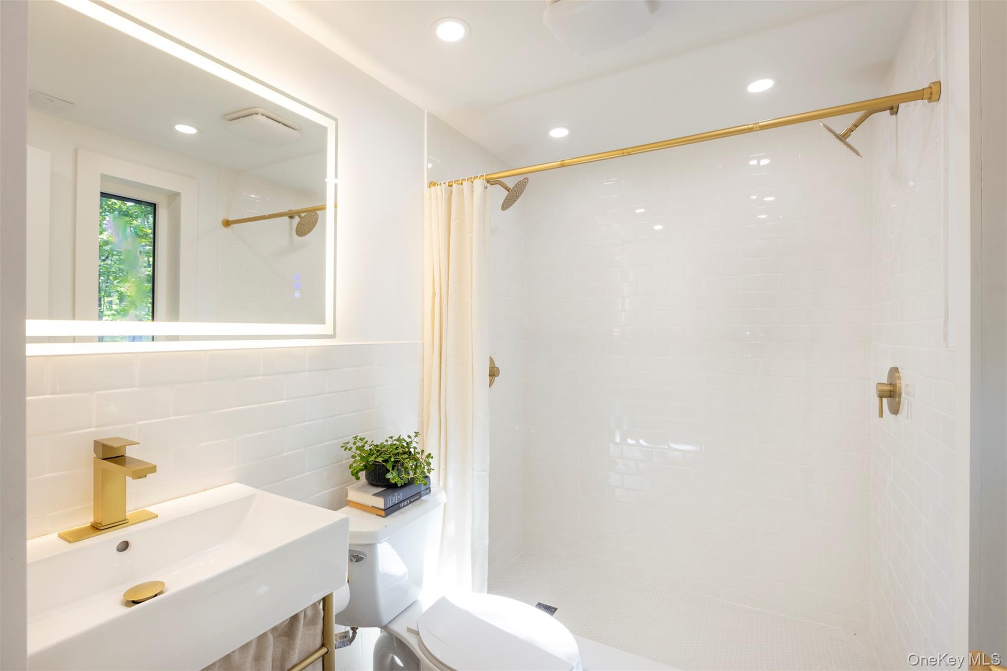 Single Family Sages  Ulster County, NY 12446, MLS-850207-20