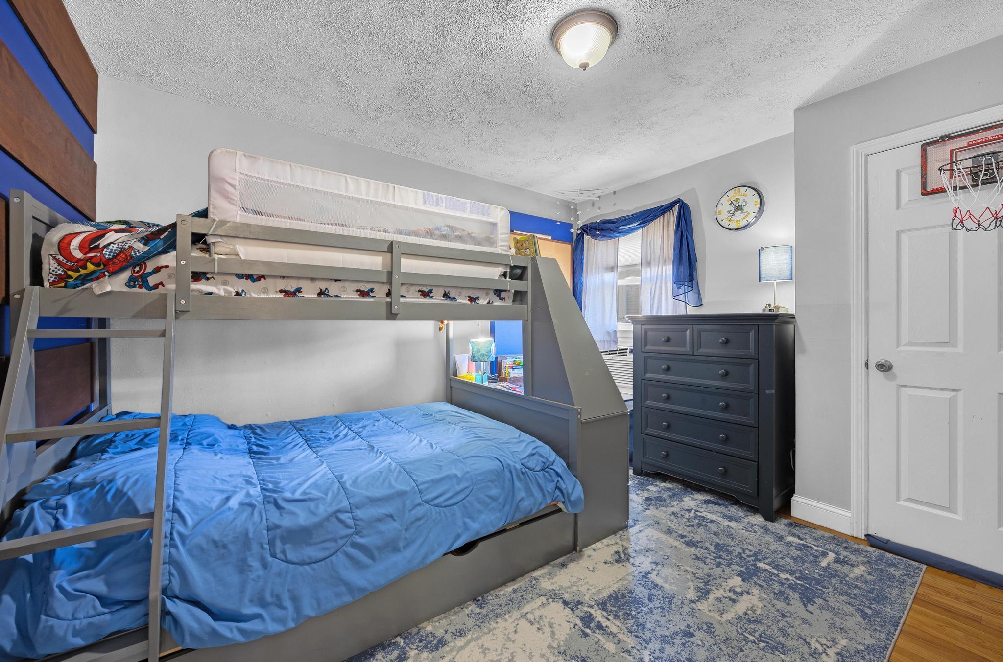Single Family Railroad  Staten Island, NY 10306, MLS-850227-10