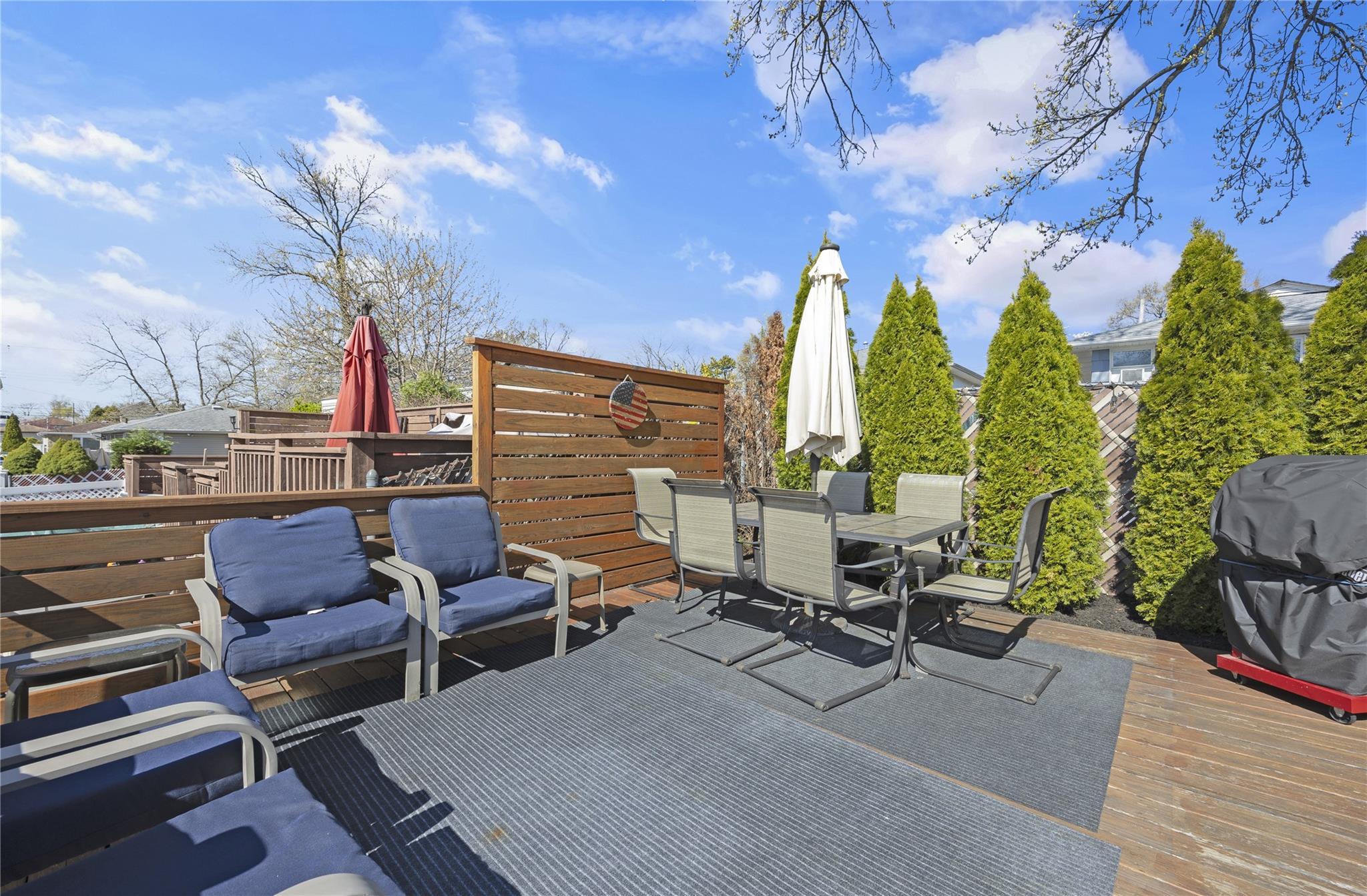 Single Family Railroad  Staten Island, NY 10306, MLS-850227-16