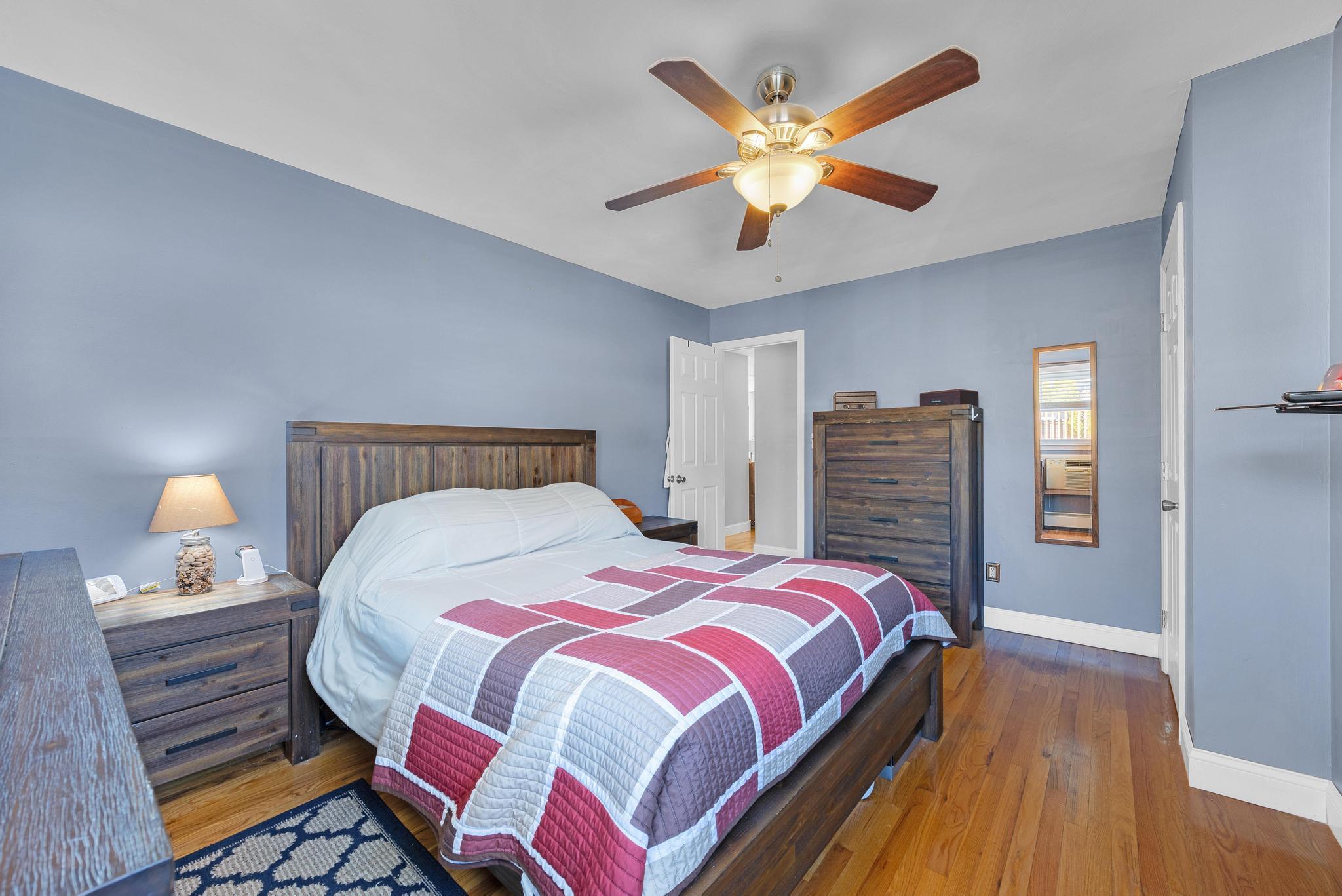 Single Family Railroad  Staten Island, NY 10306, MLS-850227-6