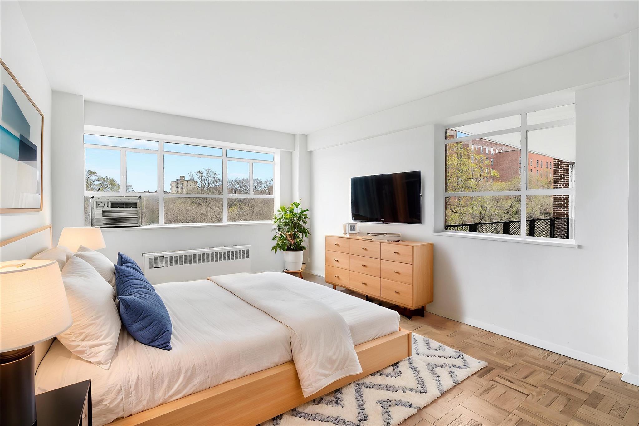 Coop Palisade  Bronx, NY 10463, MLS-850256-11
