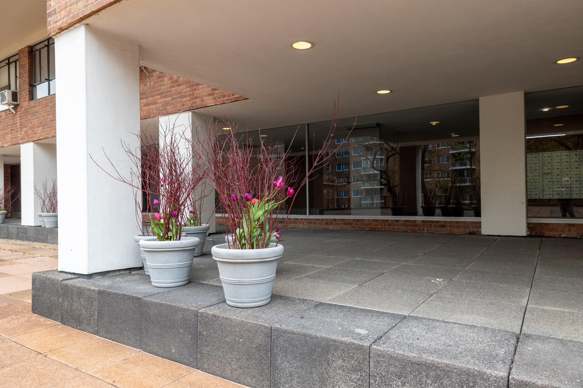 Coop Palisade  Bronx, NY 10463, MLS-850256-19