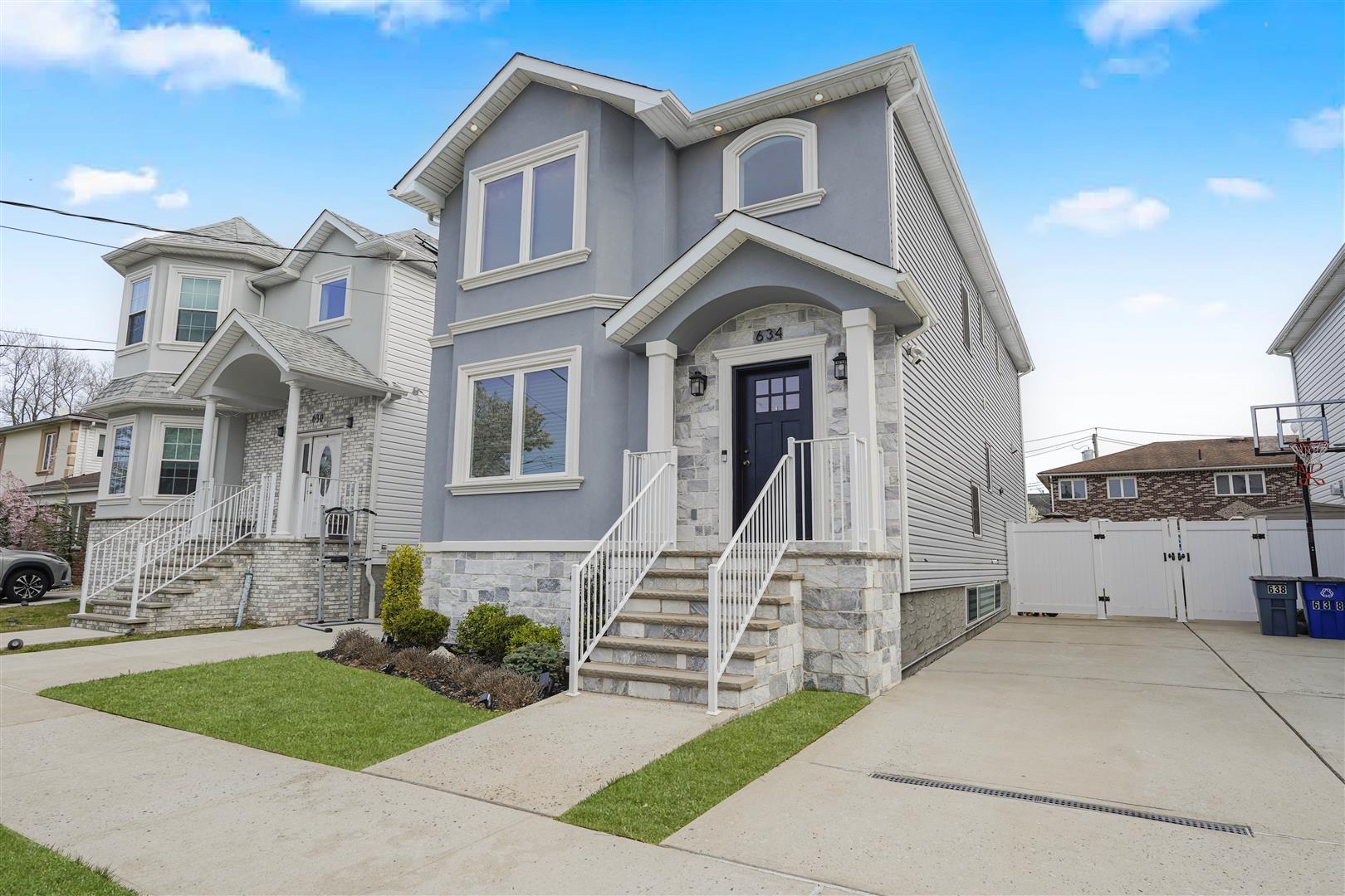 Single Family Darlington  Staten Island, NY 10309, MLS-850264-2