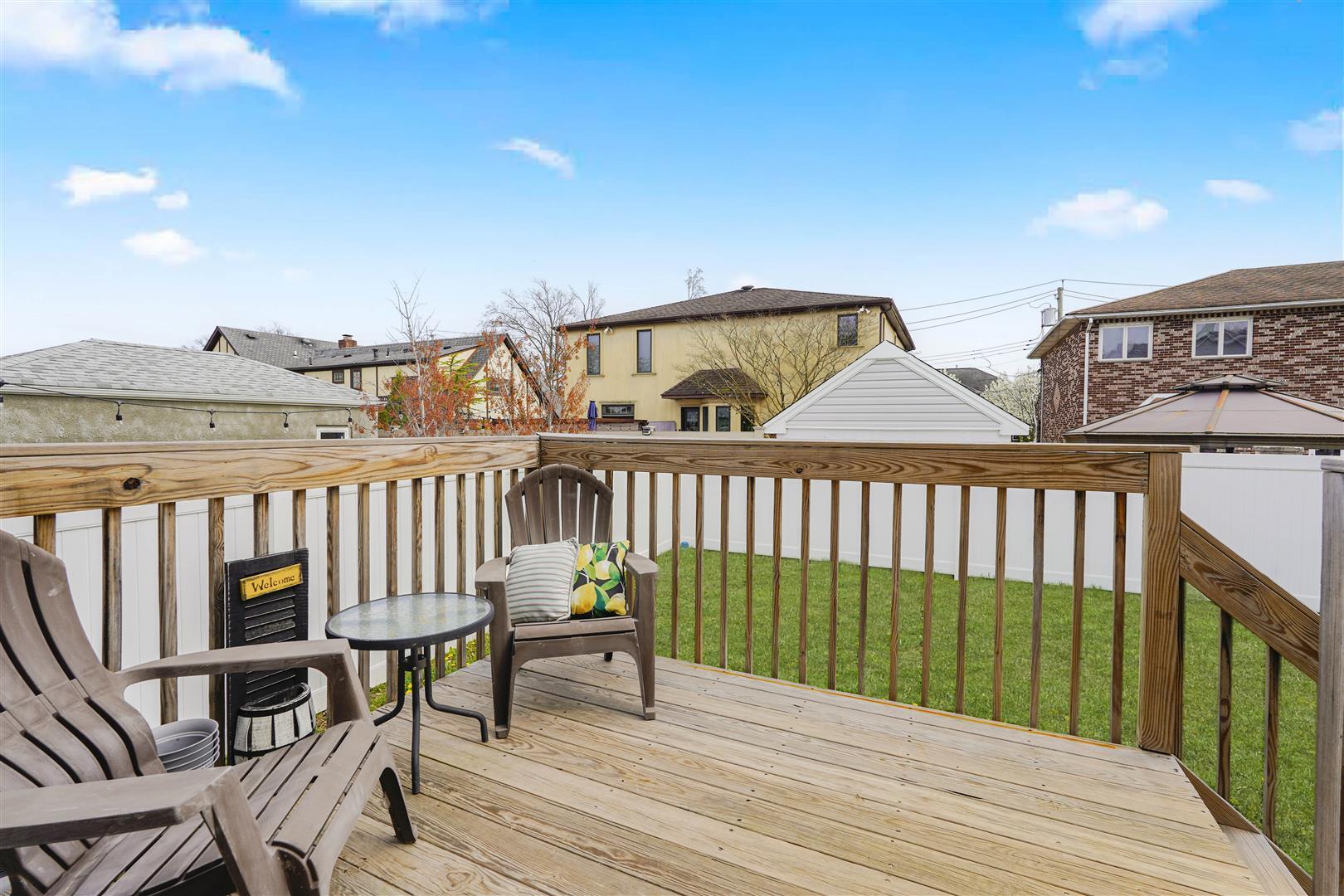Single Family Darlington  Staten Island, NY 10309, MLS-850264-40