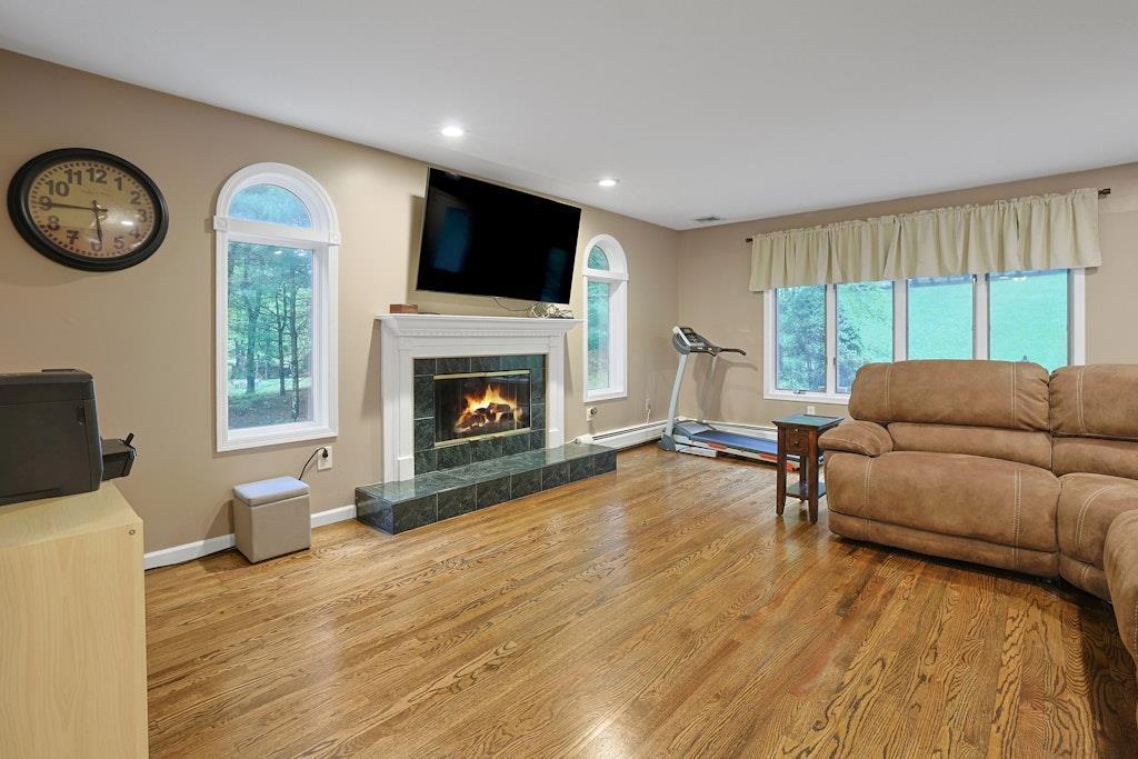 Single Family Sherwood Farms  Rockland County, NY 10980, MLS-850265-12