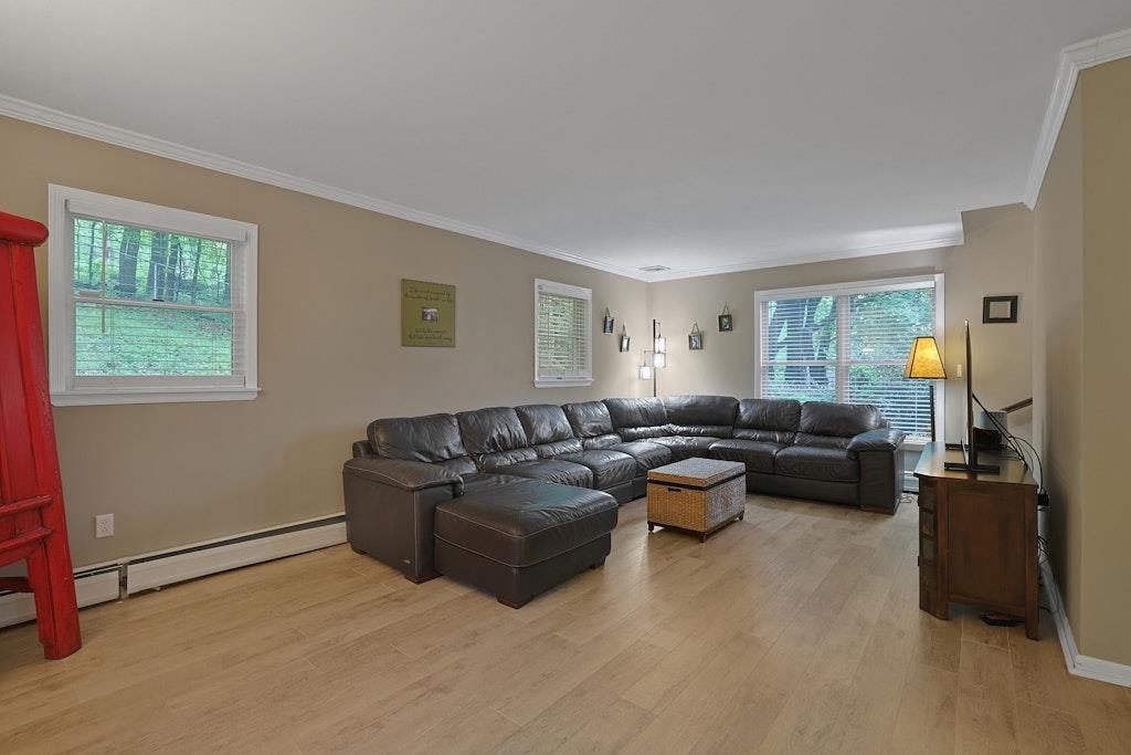 Single Family Sherwood Farms  Rockland County, NY 10980, MLS-850265-21