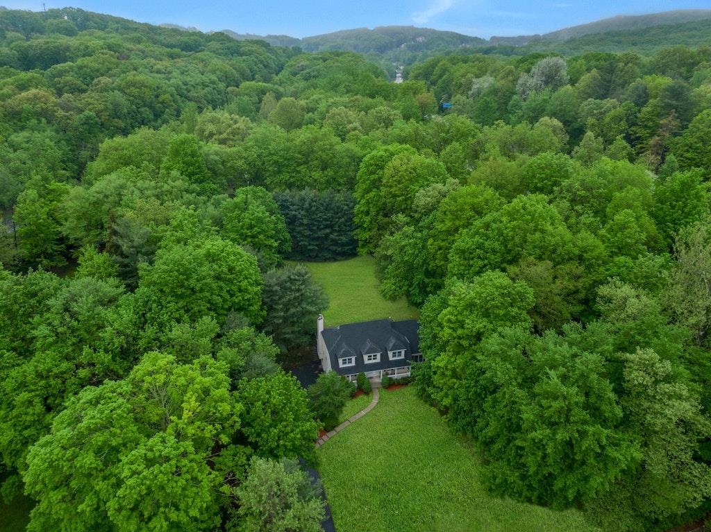 Single Family Sherwood Farms  Rockland County, NY 10980, MLS-850265-36