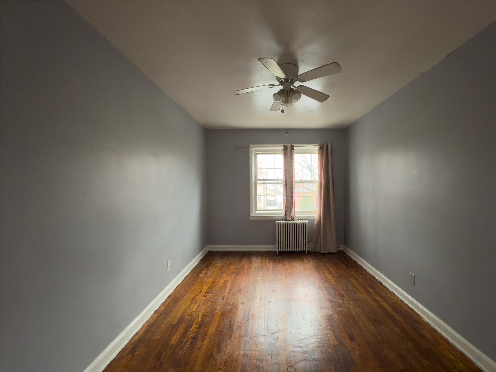 Single Family 251  Queens, NY 11426, MLS-850271-16