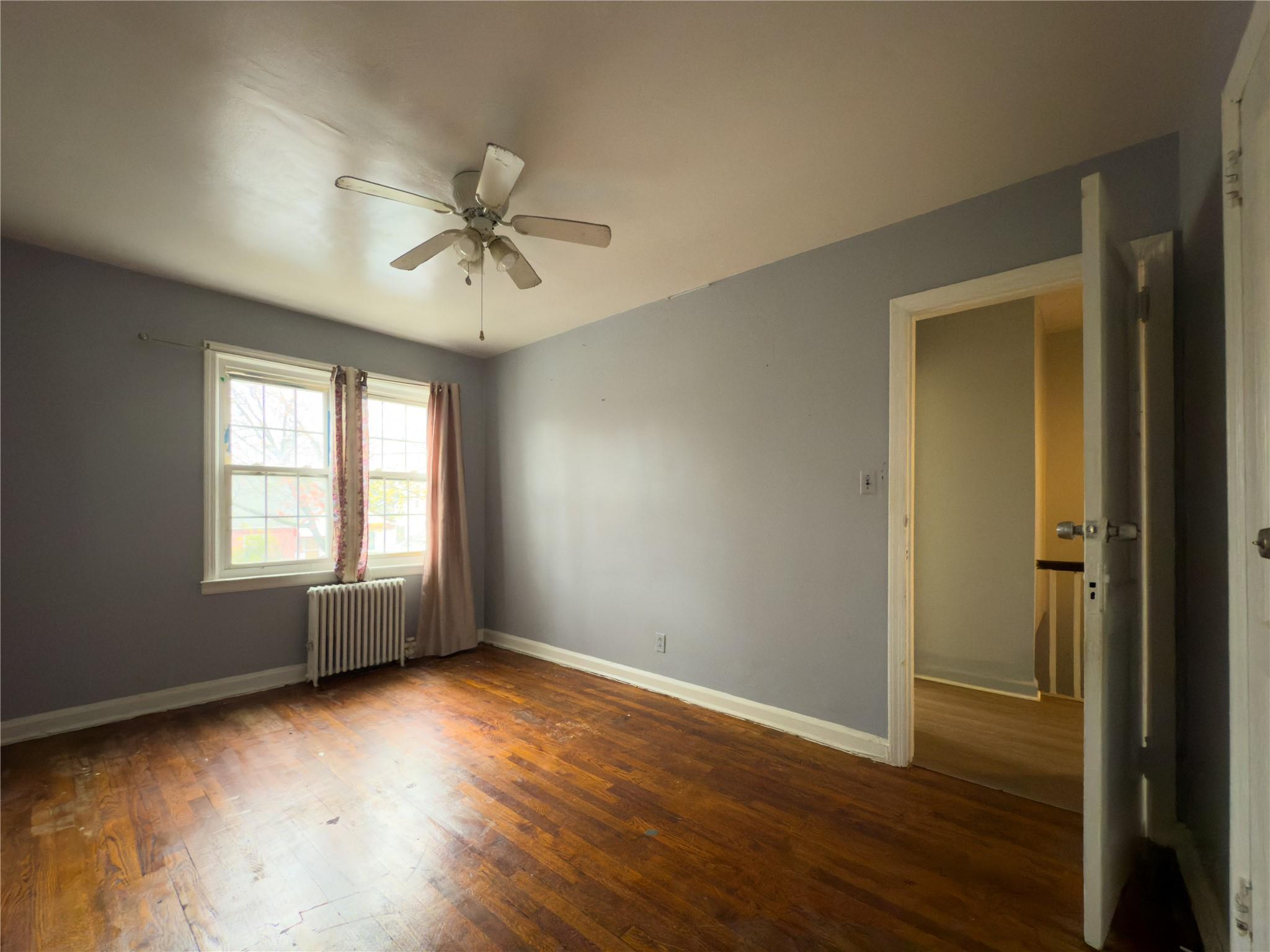 Single Family 251  Queens, NY 11426, MLS-850271-18