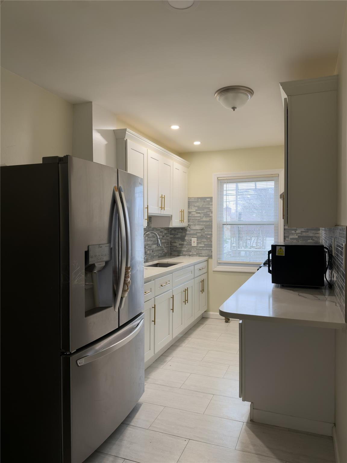 Single Family 251  Queens, NY 11426, MLS-850271-5