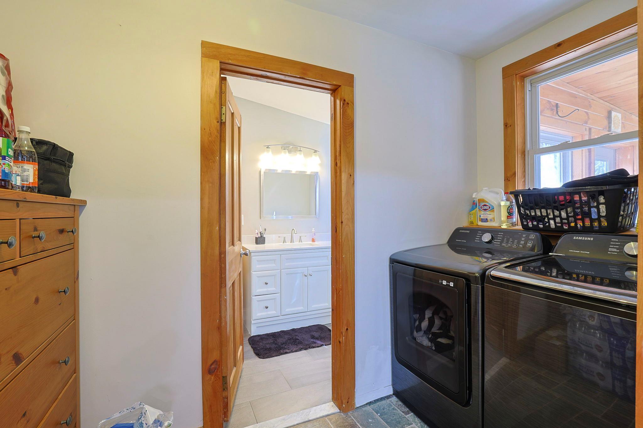 Single Family Main  Dutchess County, NY 12569, MLS-850272-8